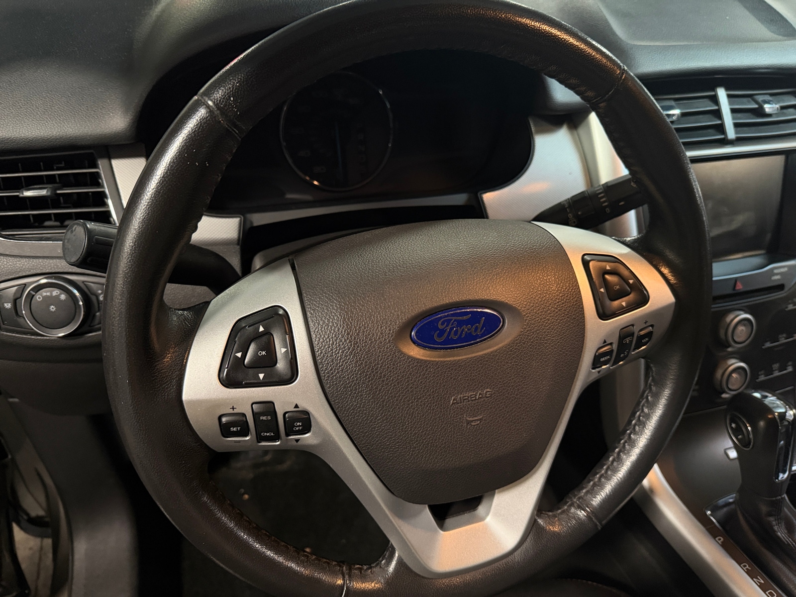 Thumbnail: 2013 Ford Edge - 4