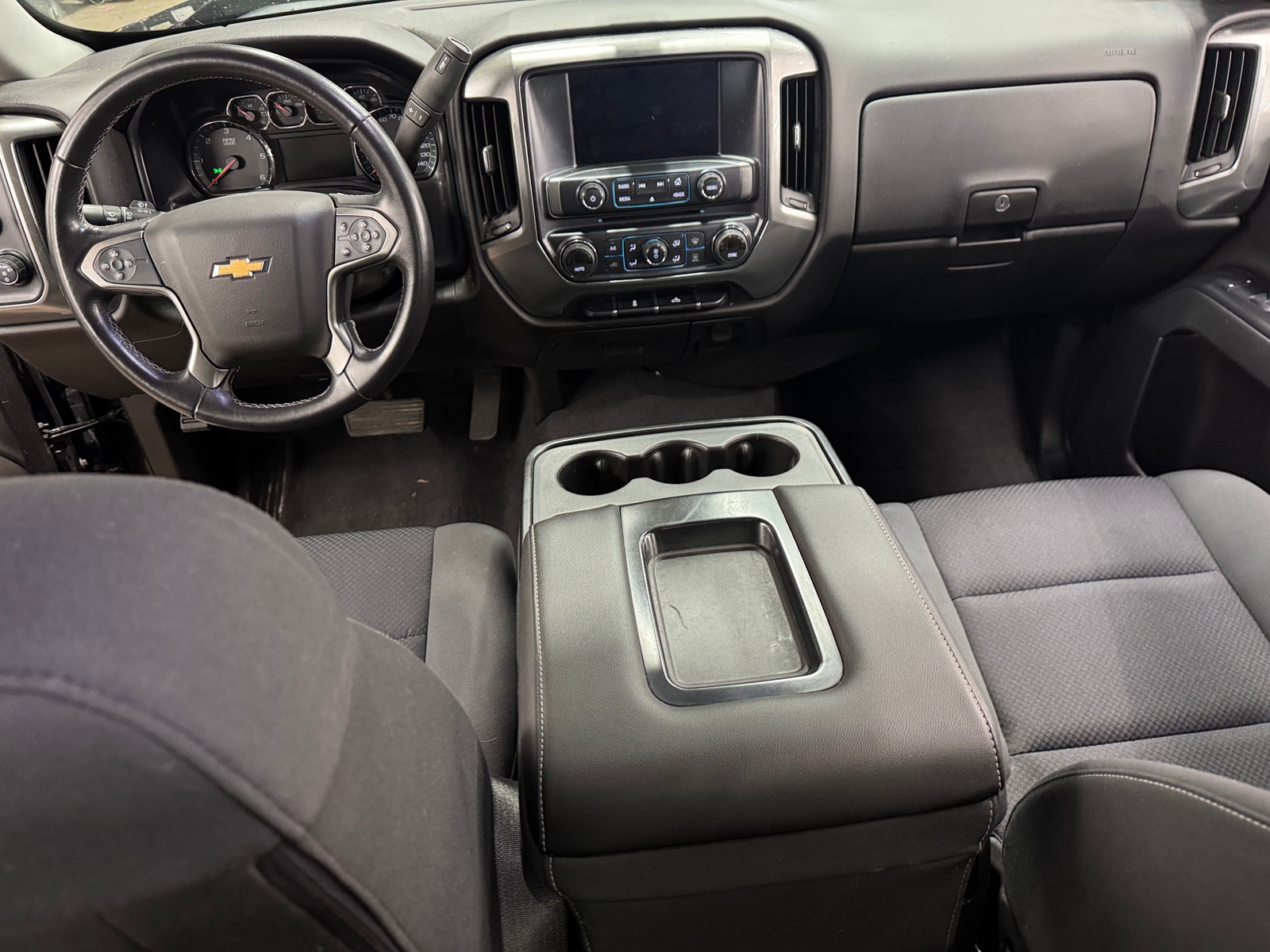 Thumbnail: 2019 Chevrolet Silverado 1500 - 3