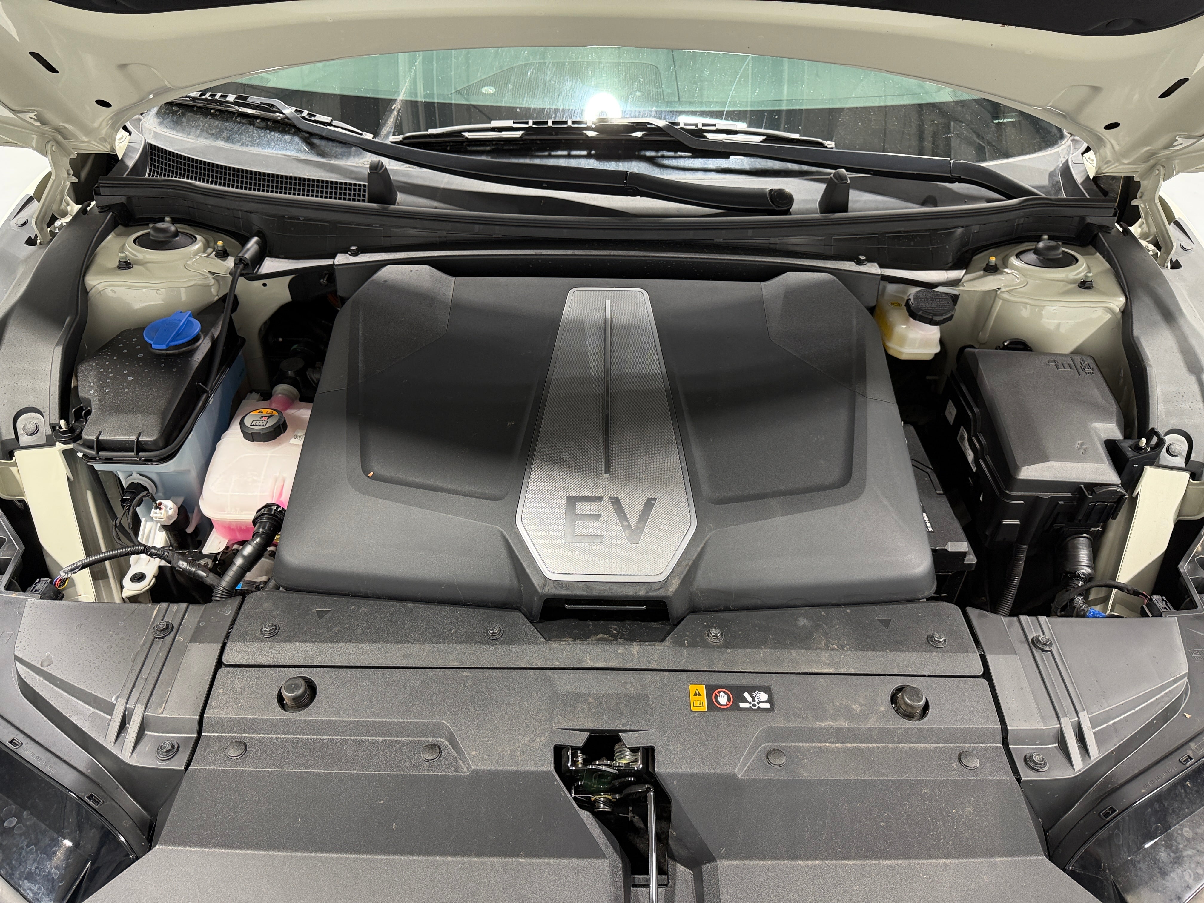 Used 2024 Kia EV6 Light L/R with VIN KNDC3DLC4R5188037 for sale in Auburn, WA