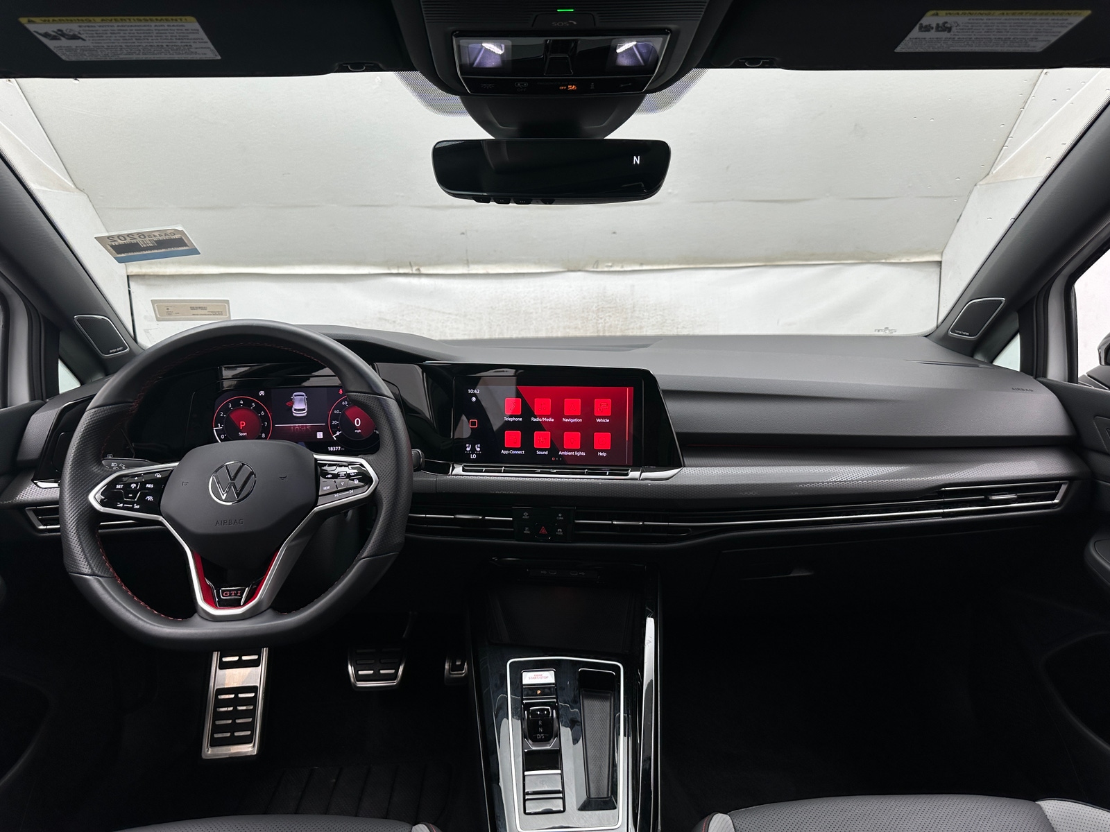 Thumbnail: 2024 Volkswagen Golf - 3