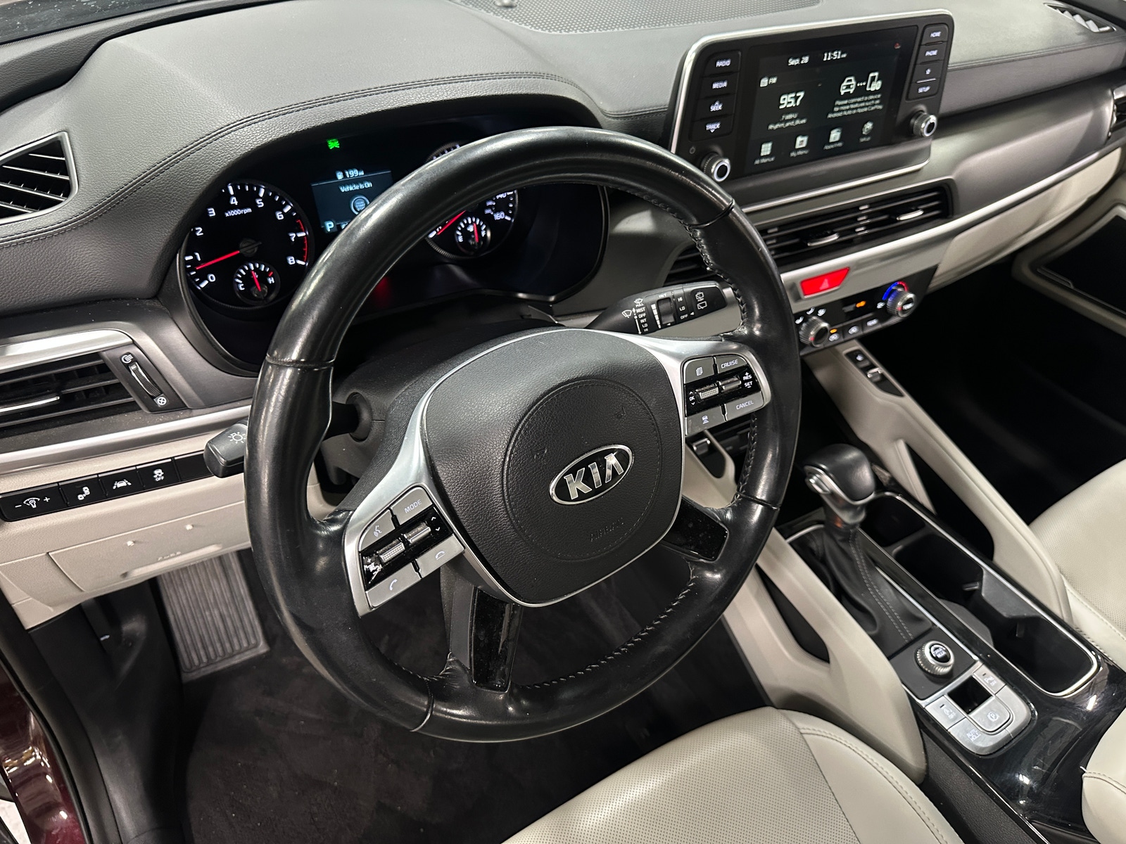 Thumbnail: 2021 Kia Telluride - 4