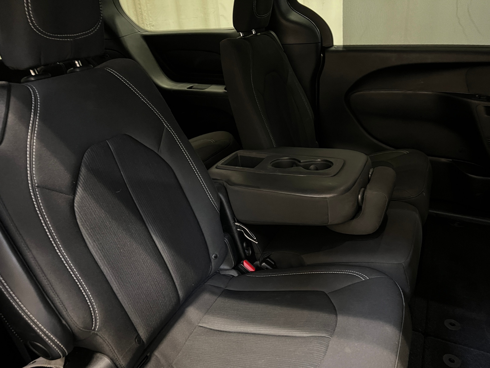 Thumbnail: 2019 Chrysler Pacifica - 6