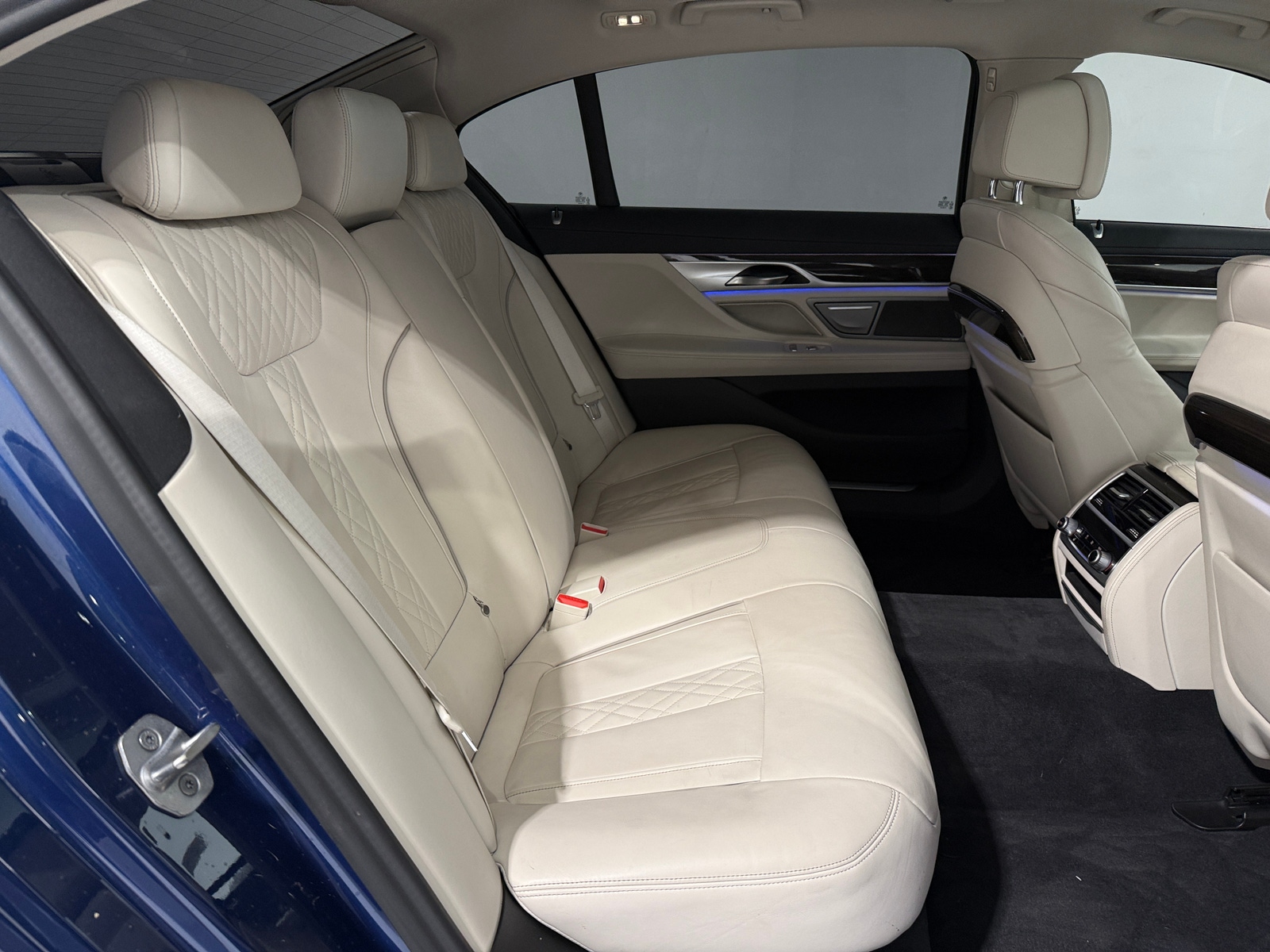 Thumbnail: 2021 BMW 7 Series - 5