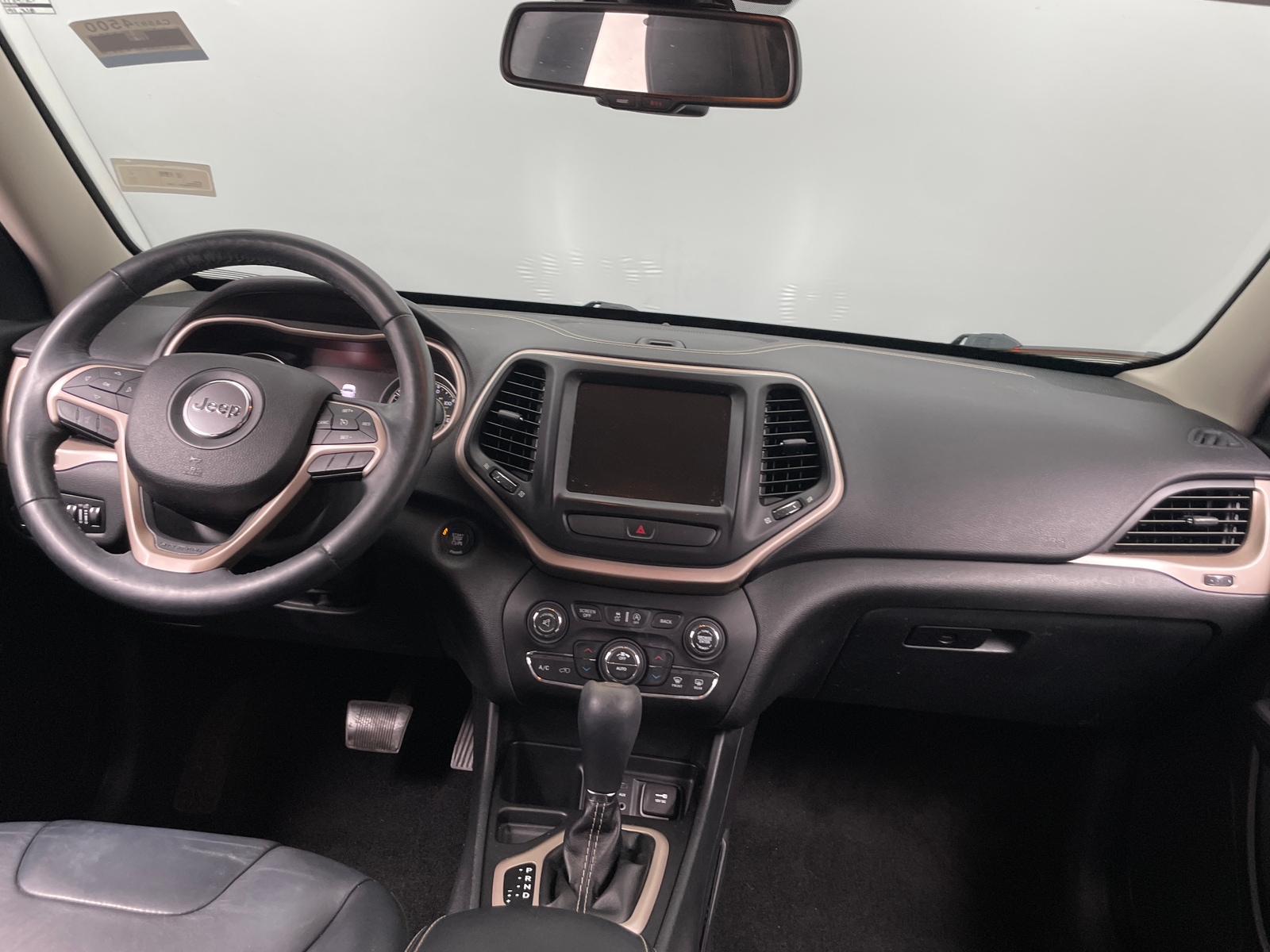 Thumbnail: 2015 Jeep Cherokee - 2