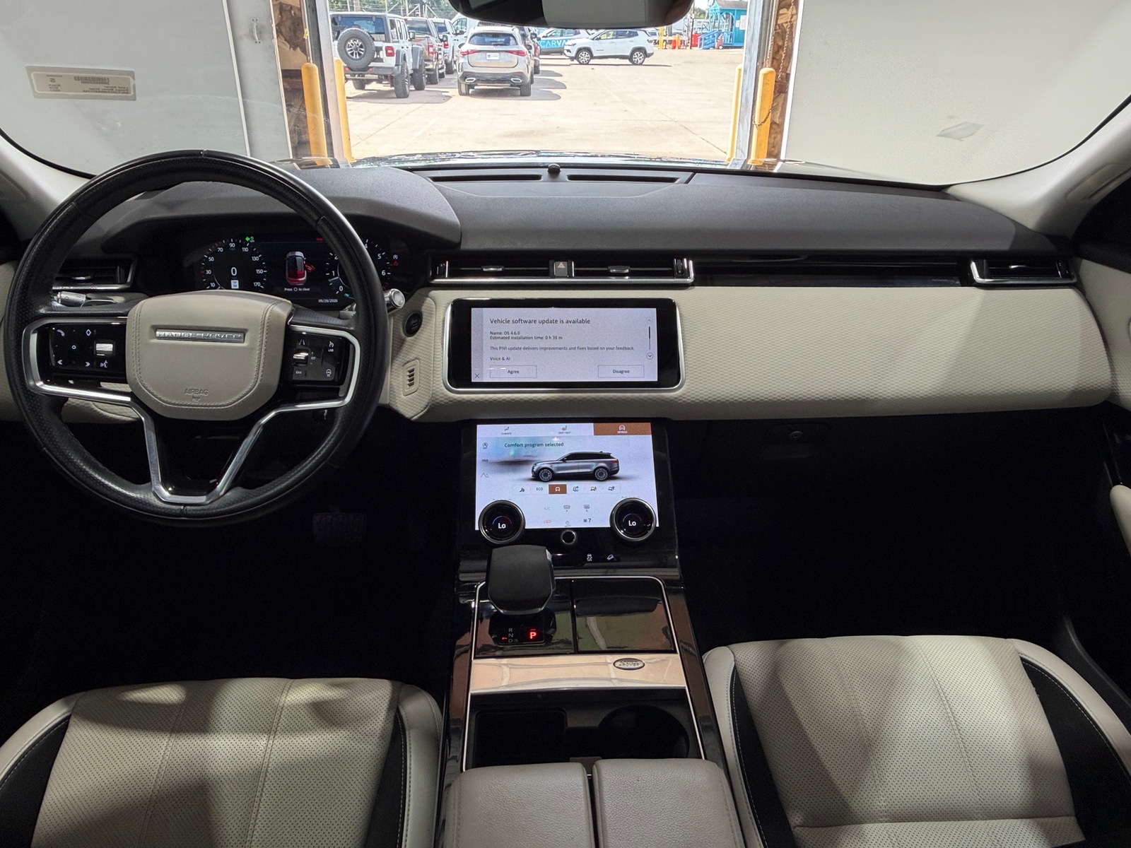 Thumbnail: 2021 Land Rover Range Rover Velar - 2