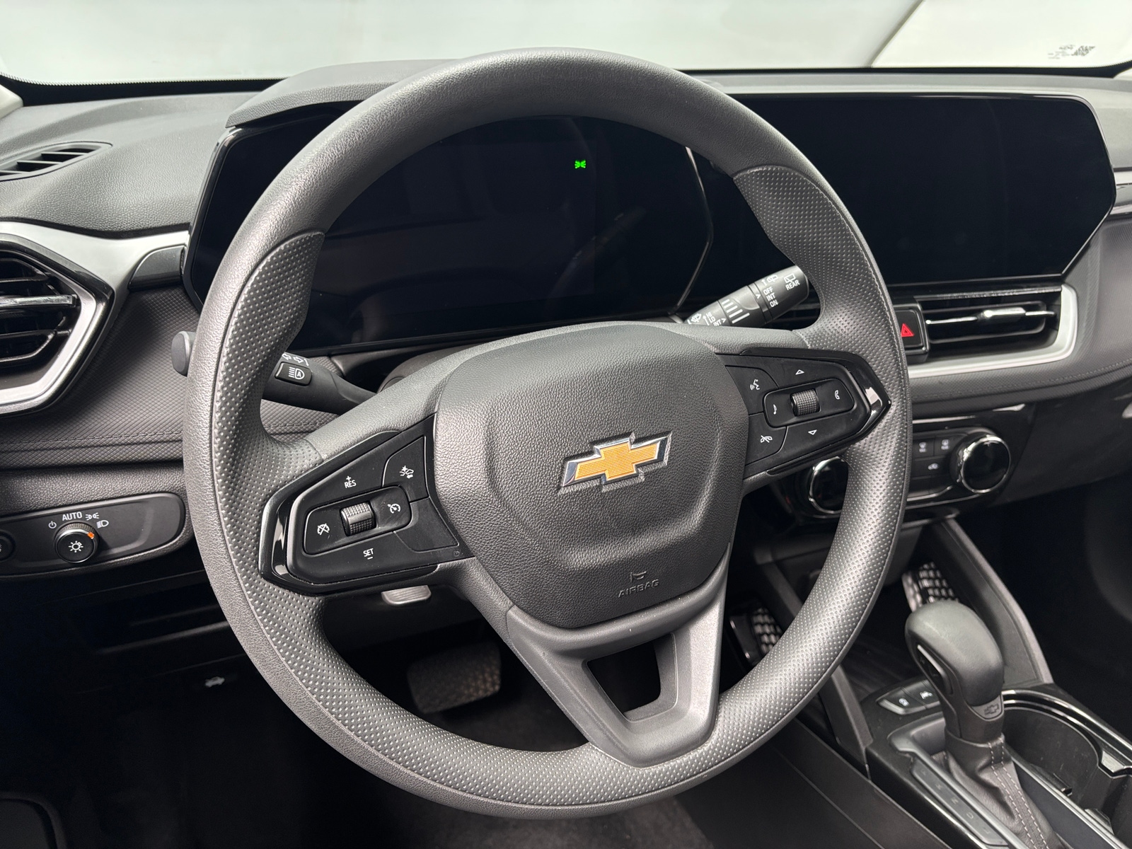 Thumbnail: 2025 Chevrolet TrailBlazer - 5