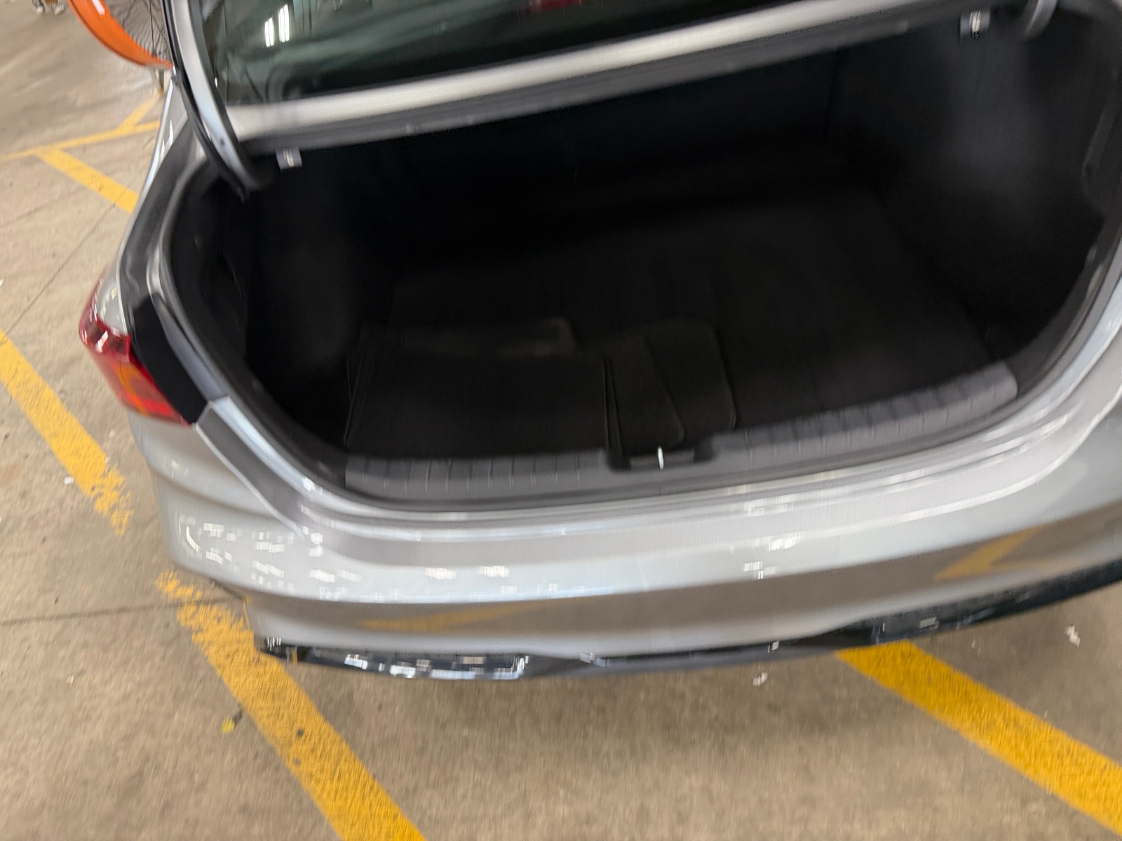 Thumbnail: 2022 Kia Forte - 6