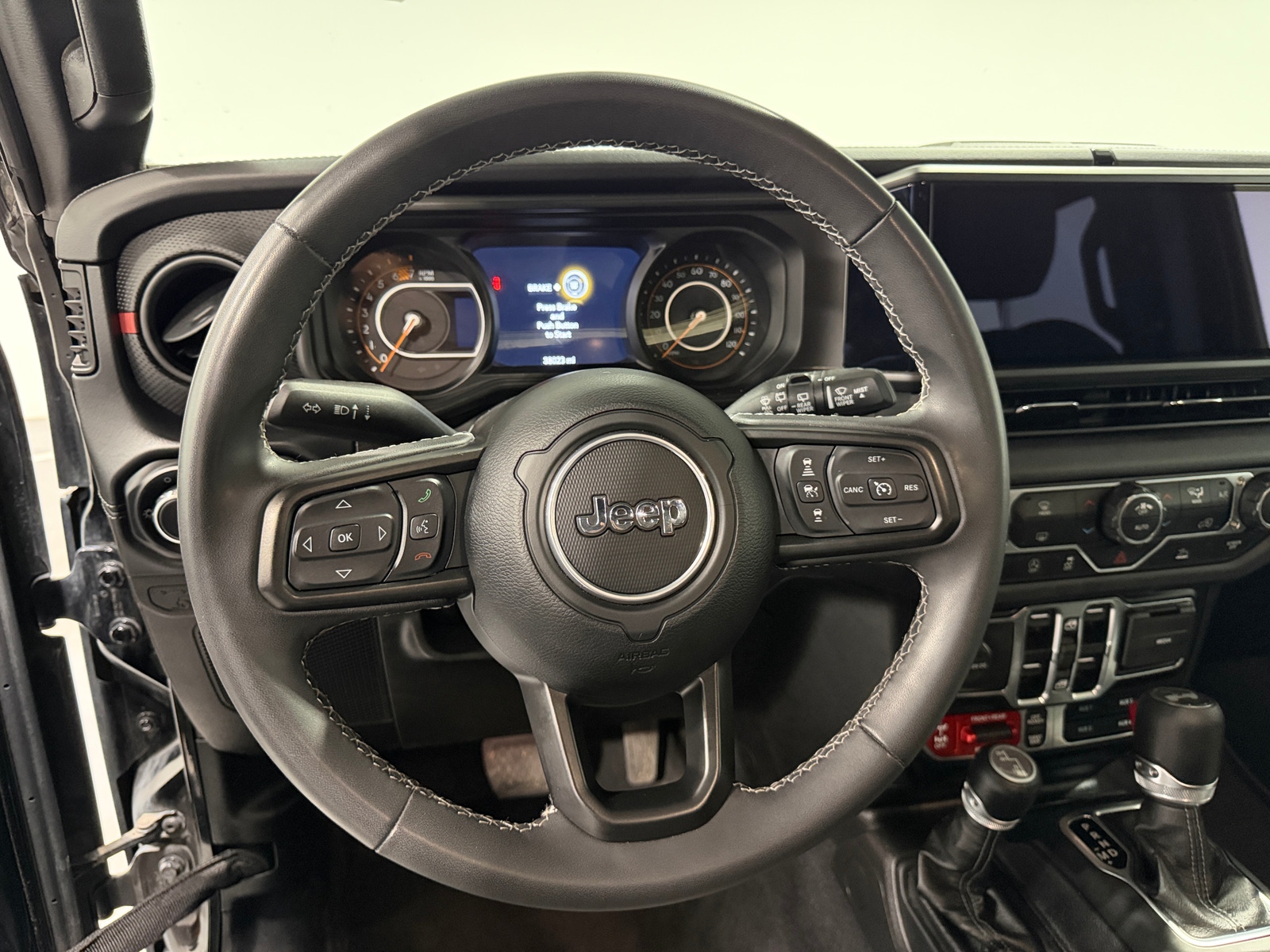 Thumbnail: 2025 Jeep Wrangler - 5