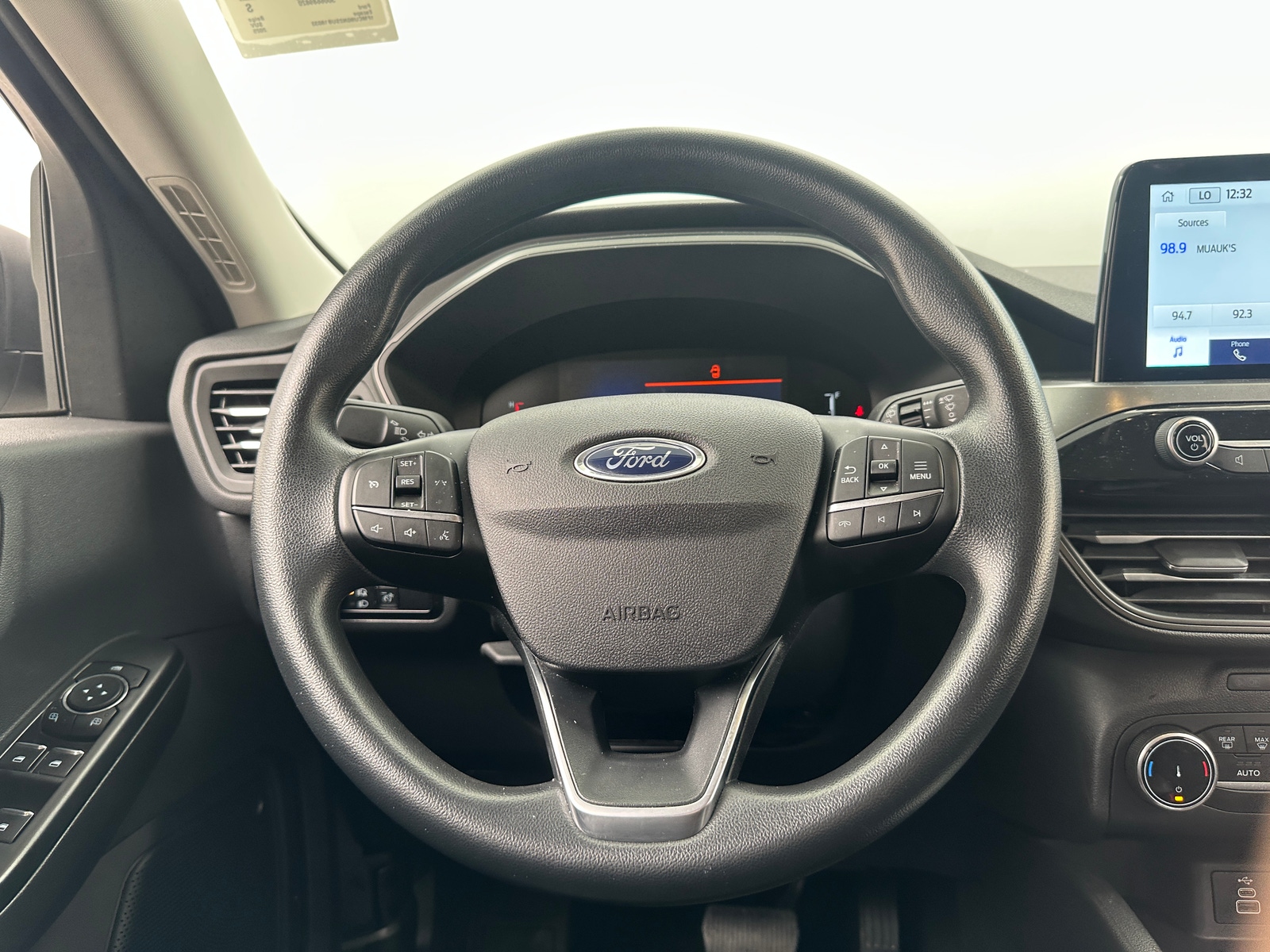 Thumbnail: 2025 Ford Escape - 5