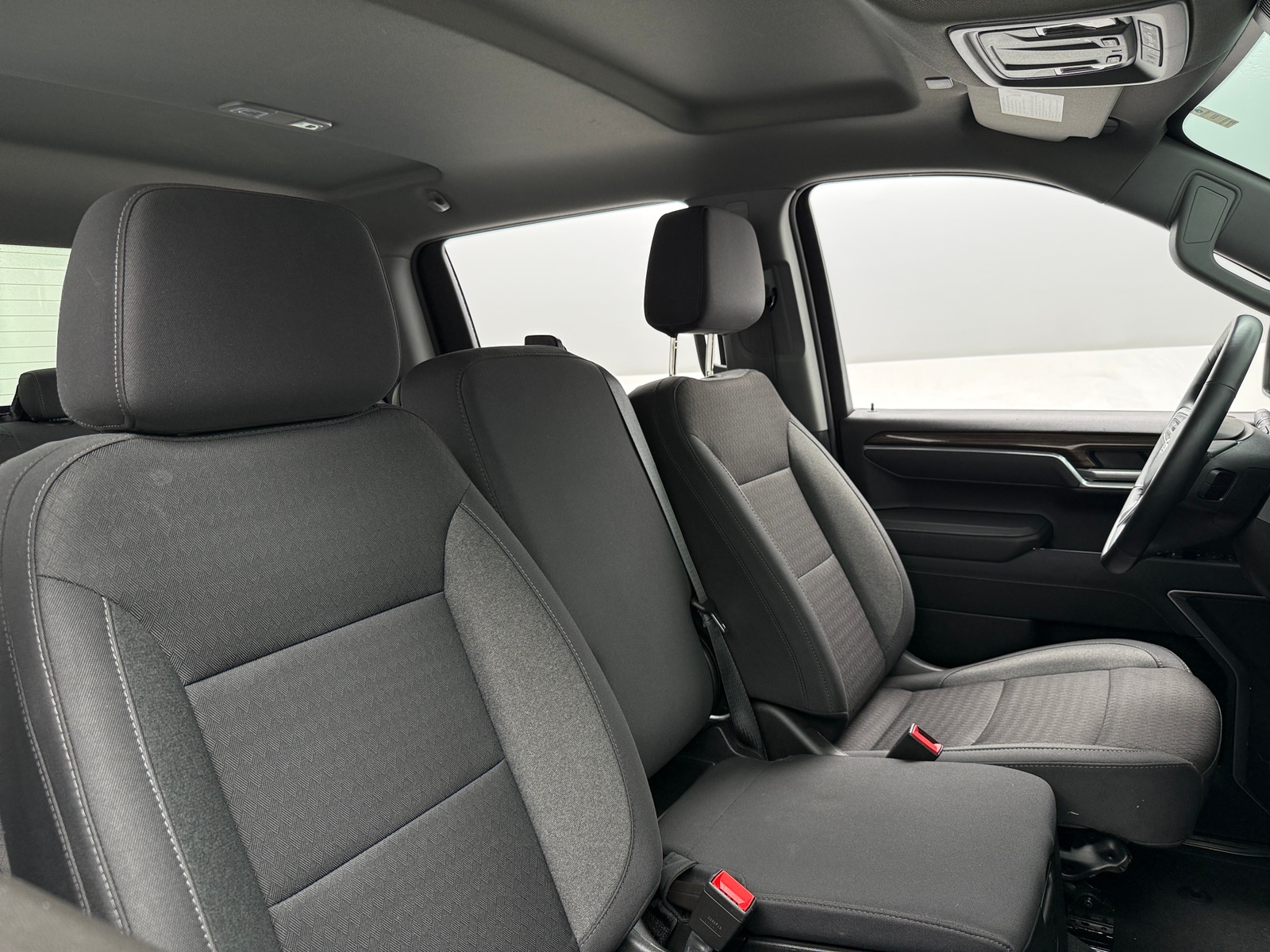 Thumbnail: 2026 Chevrolet Silverado 1500 - 2