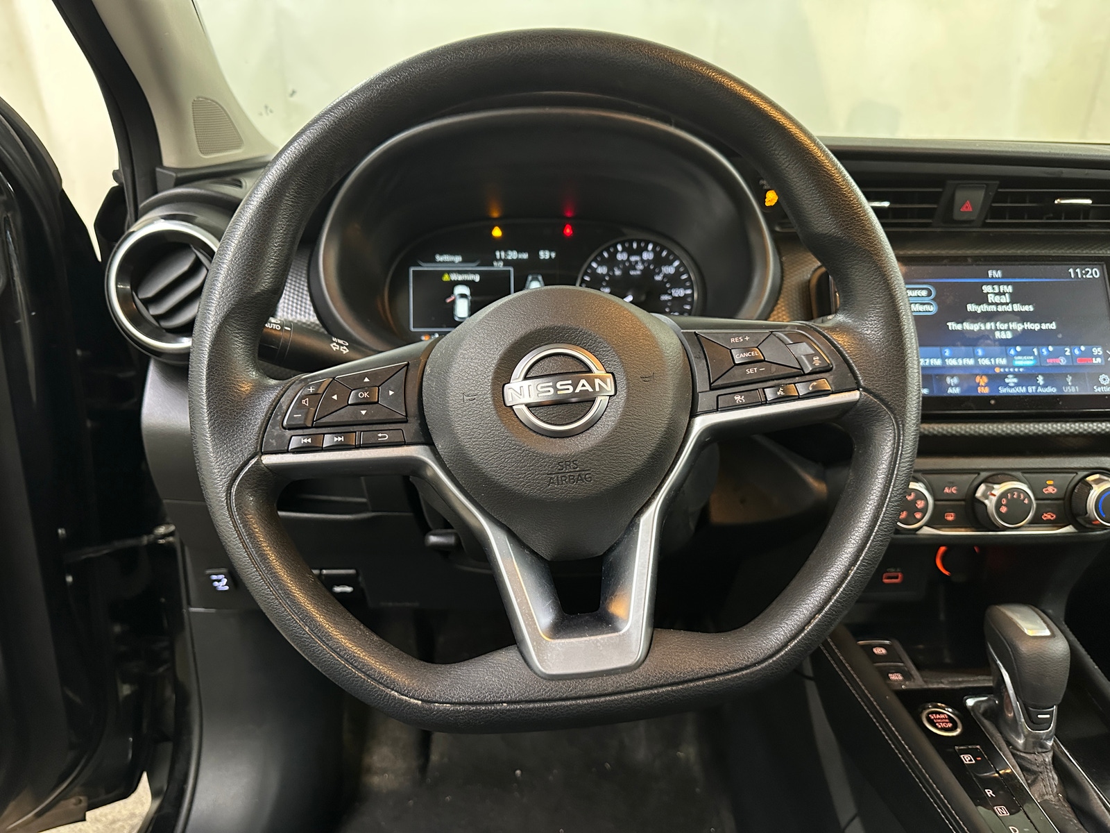 Thumbnail: 2023 Nissan Kicks - 5