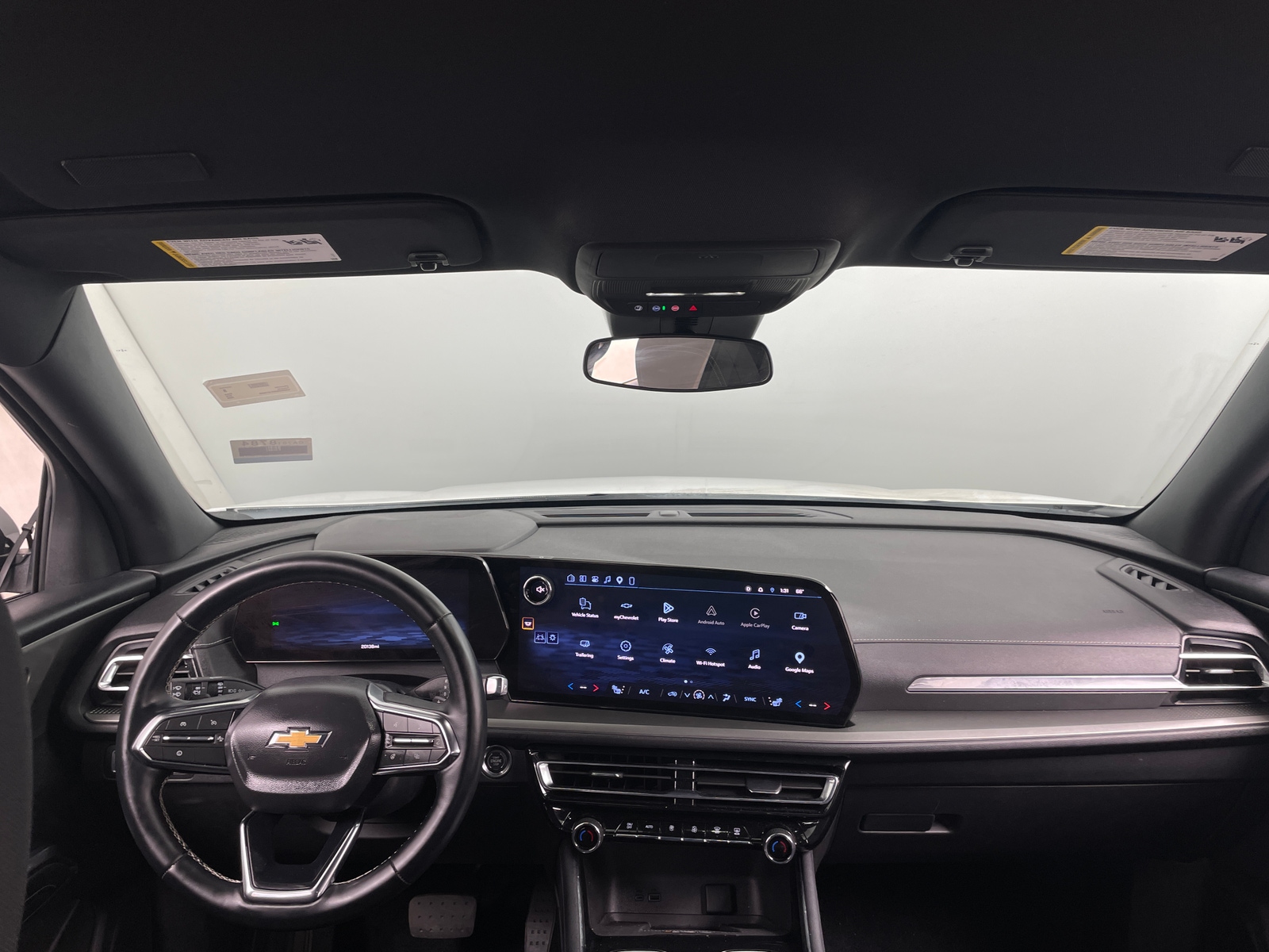 Thumbnail: 2026 Chevrolet Traverse - 3