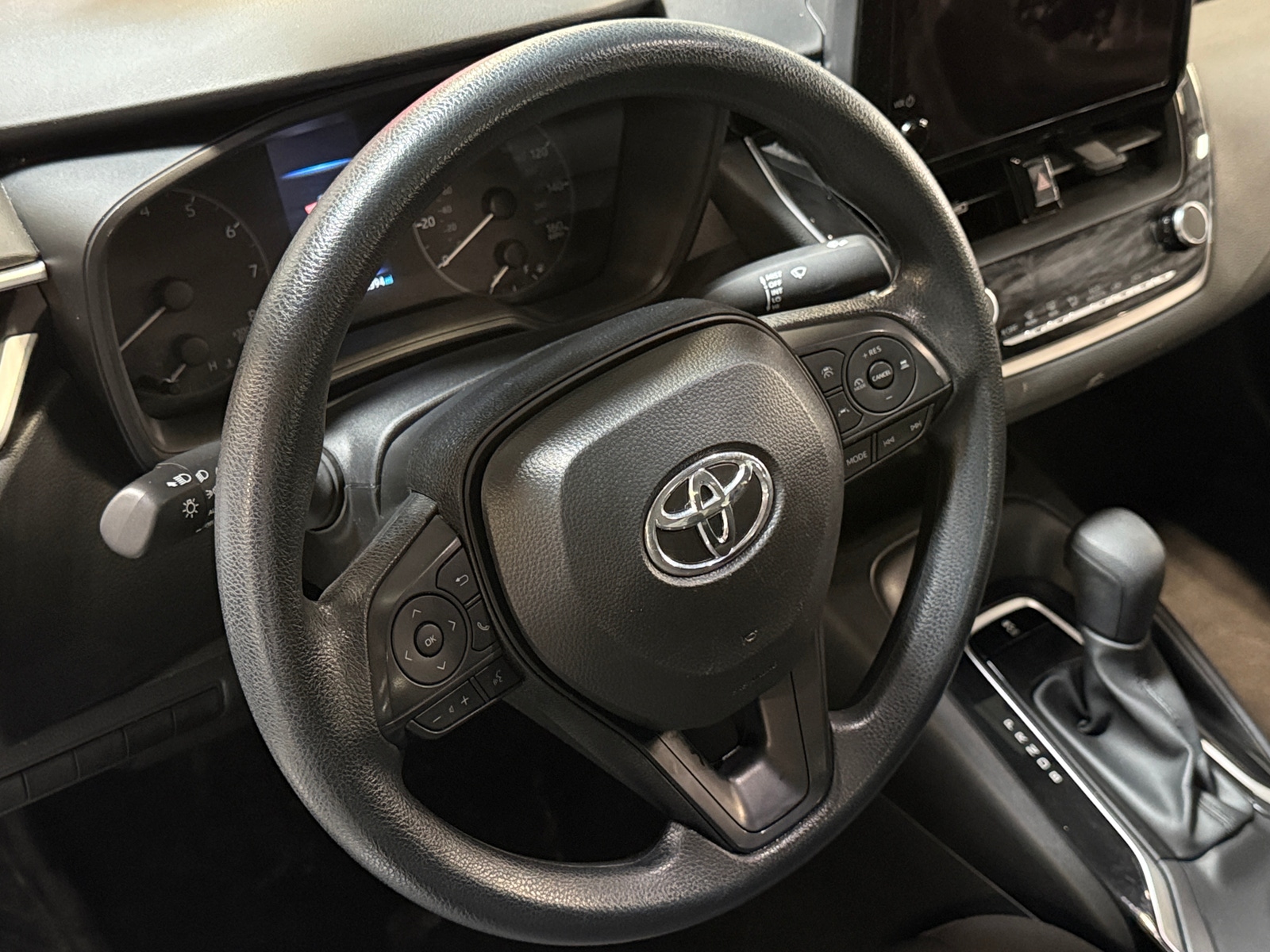 Thumbnail: 2025 Toyota Corolla - 5