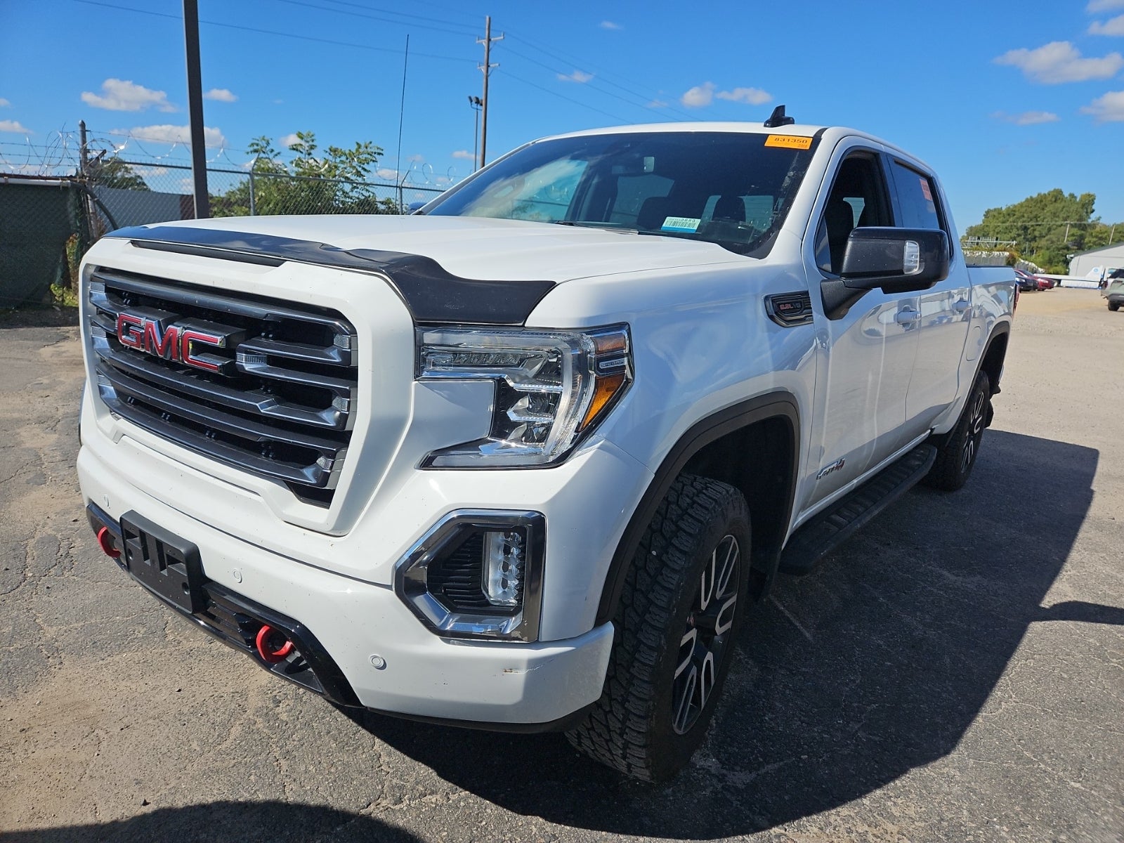 2022 GMC Sierra 1500 Limited 4WD Crew Cab 147" AT4
