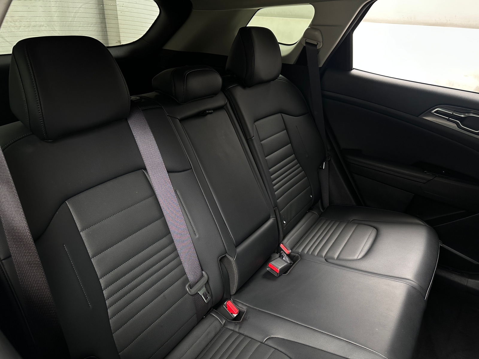 Thumbnail: 2023 Kia Sportage - 5