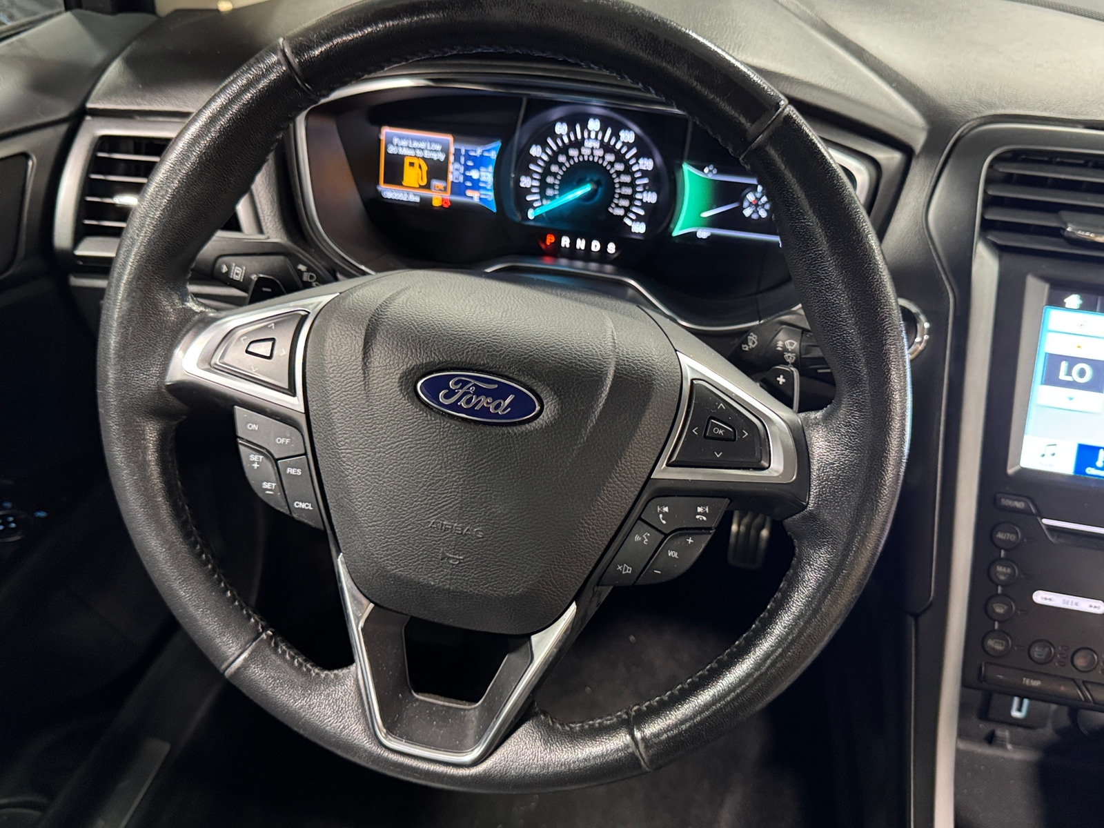 Thumbnail: 2017 Ford Fusion - 4