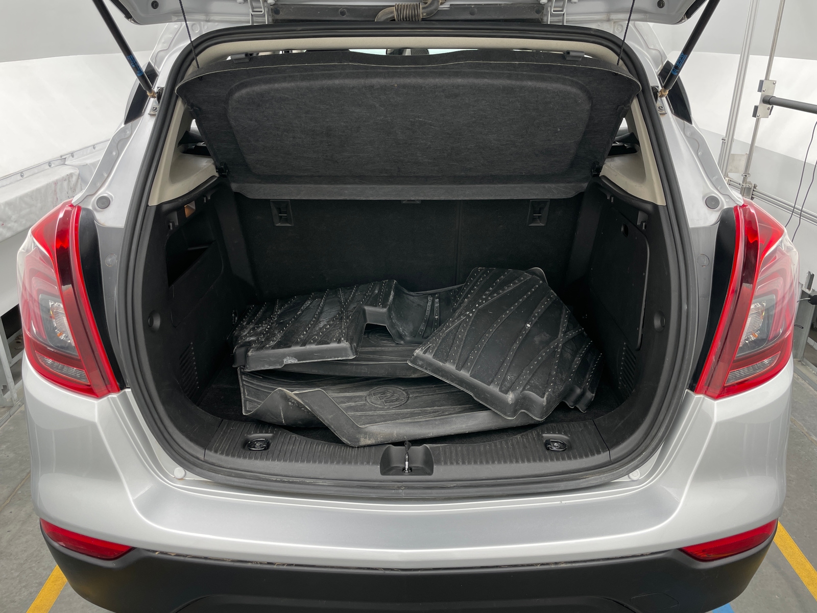 Thumbnail: 2019 Buick Encore - 6