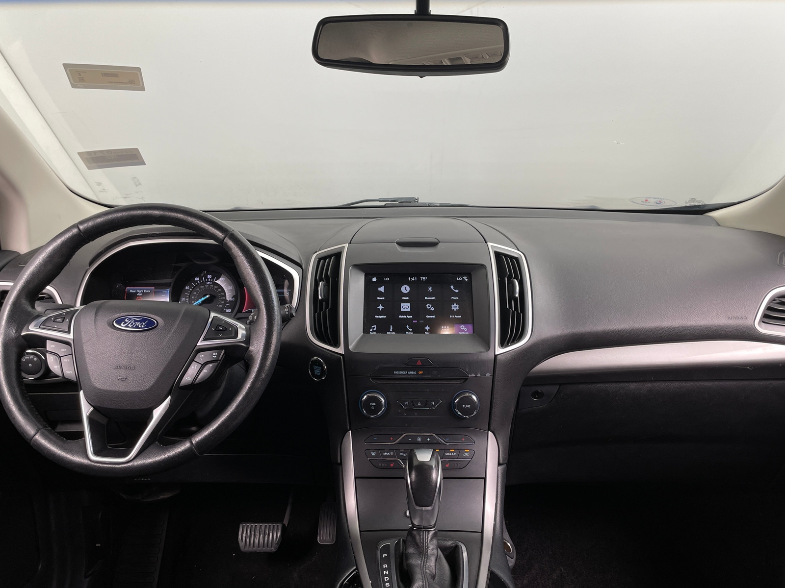 Thumbnail: 2016 Ford Edge - 2