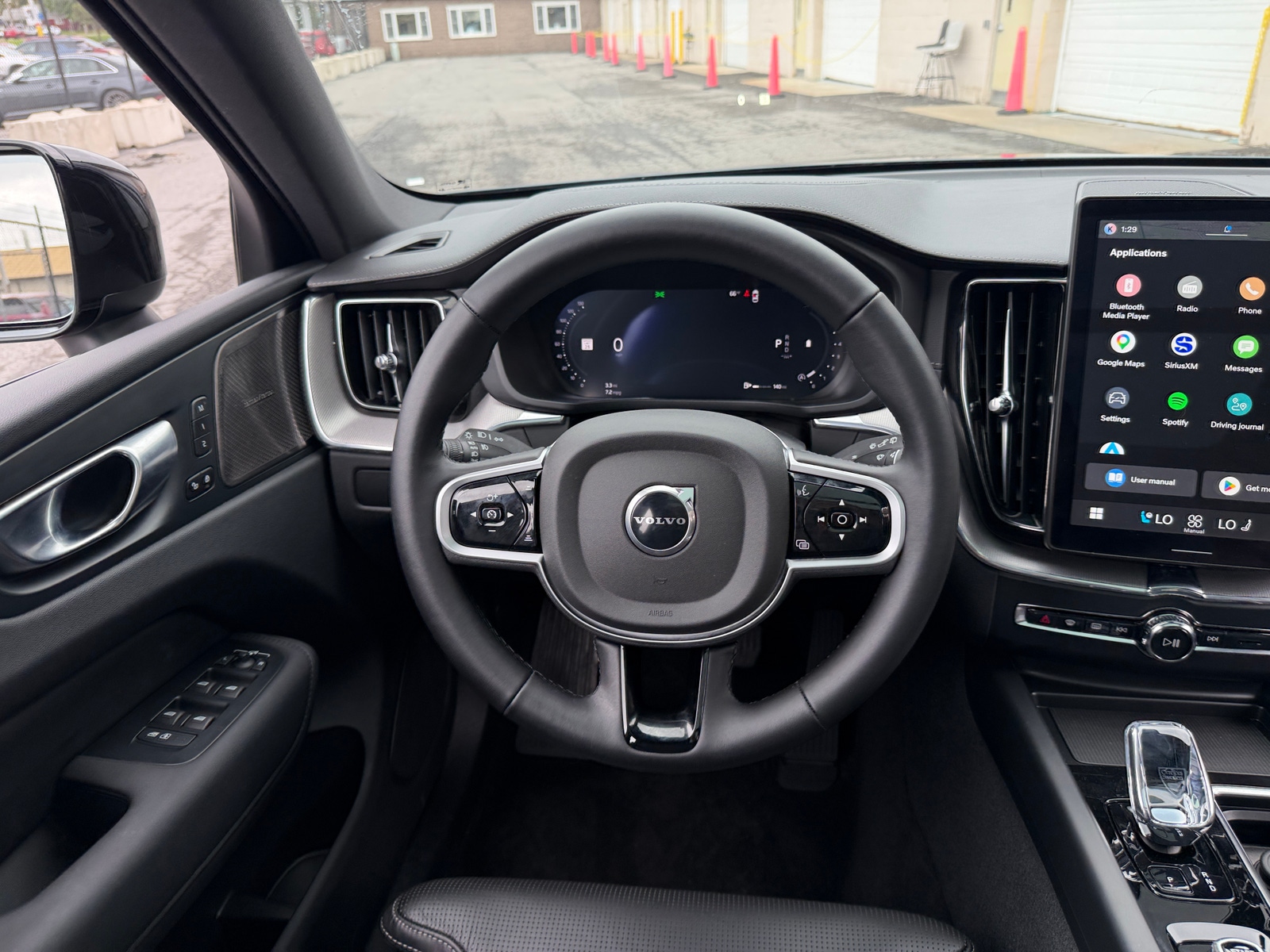 Thumbnail: 2026 Volvo XC60 - 4