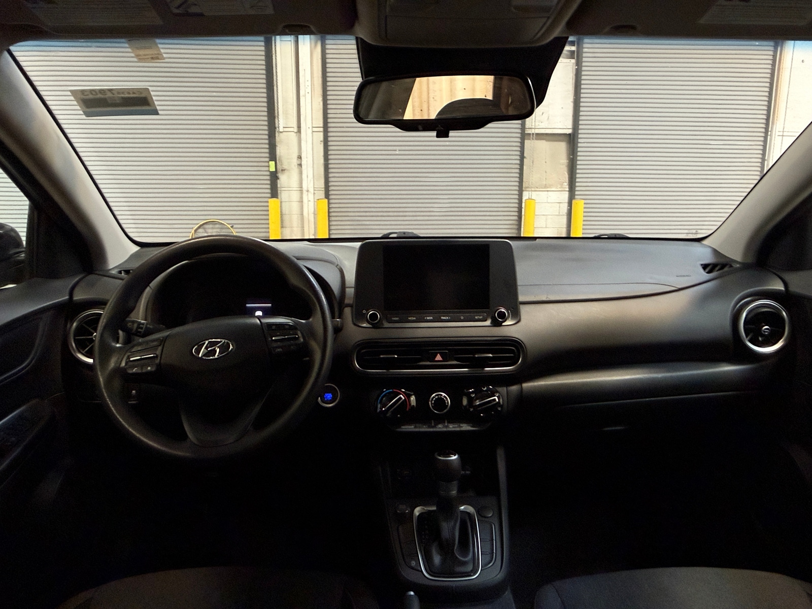 Thumbnail: 2022 Hyundai Kona - 3