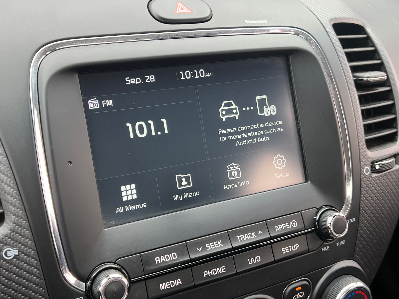 Thumbnail: 2017 Kia Forte - 4