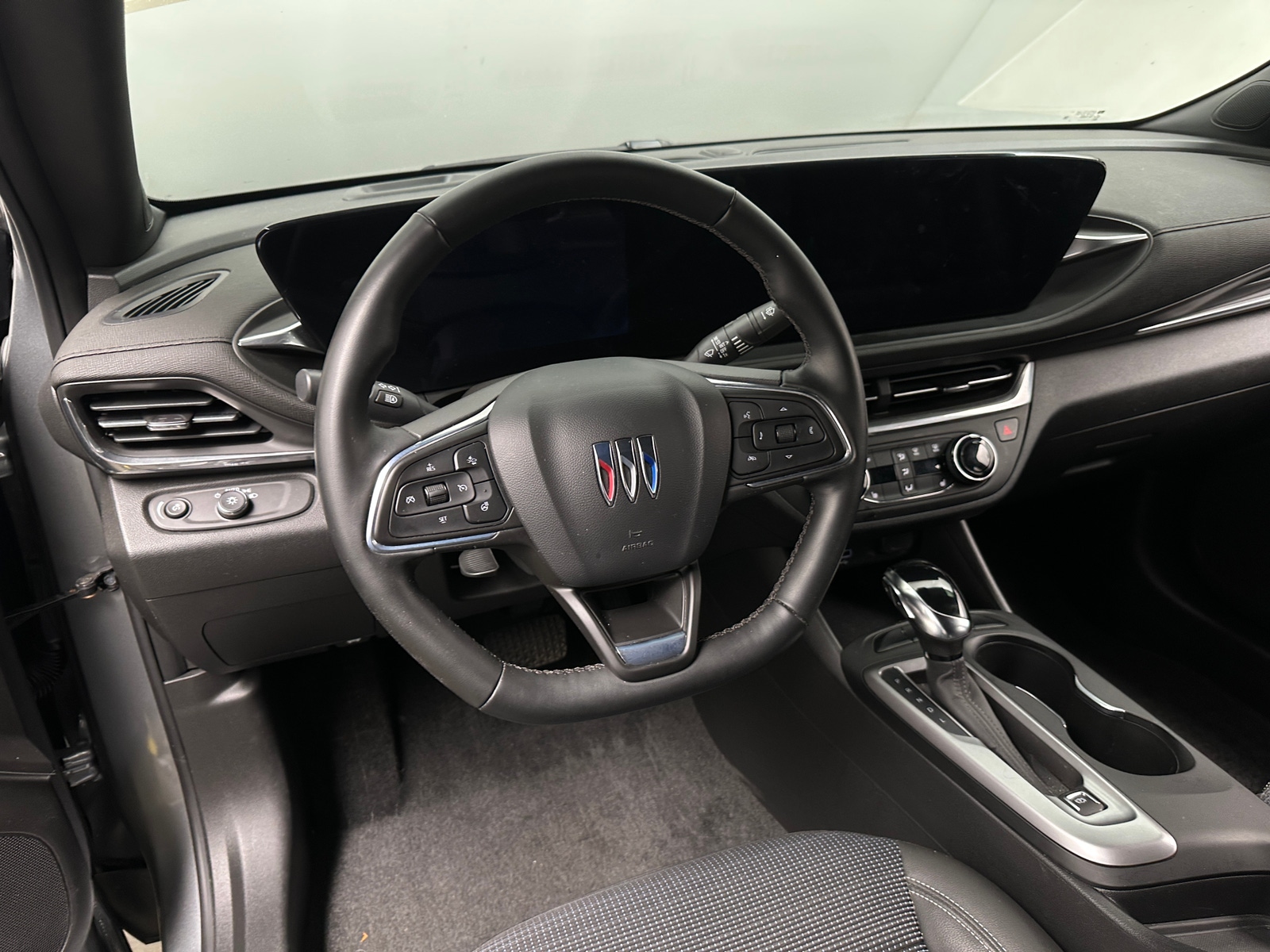 Thumbnail: 2024 Buick Envista - 4