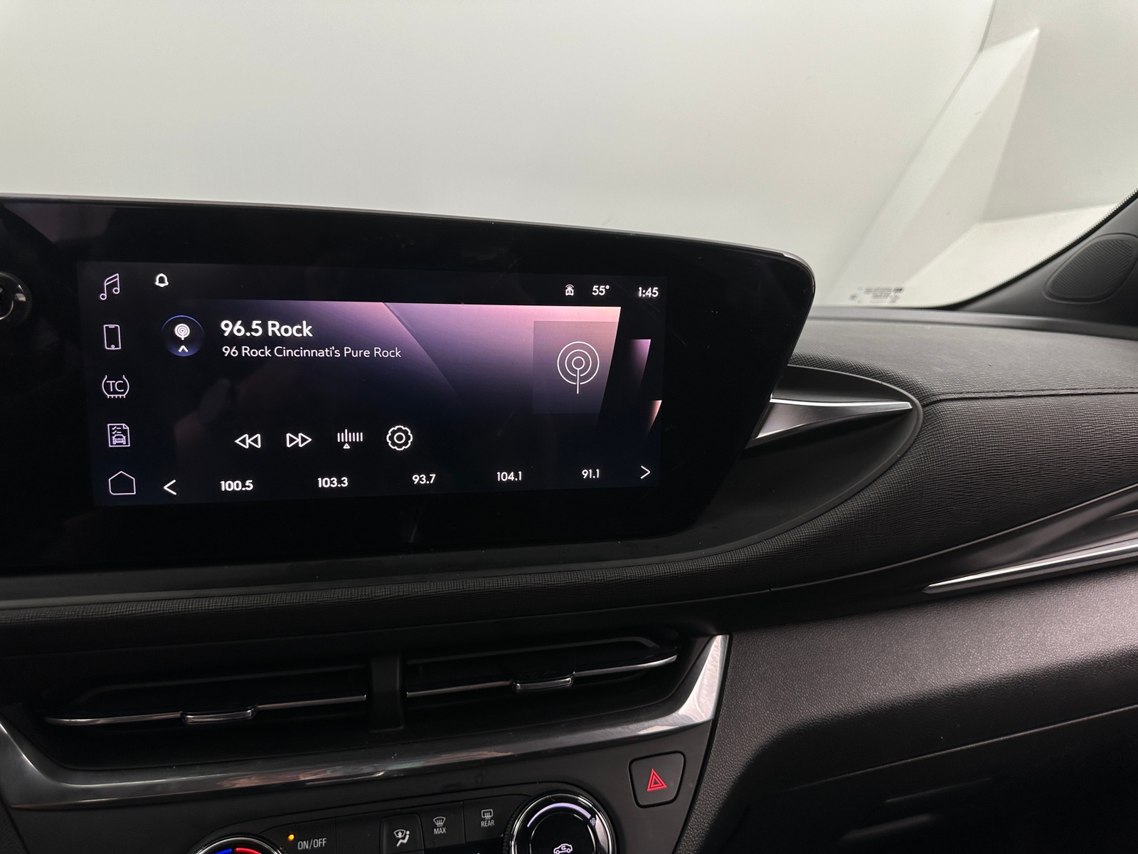 Thumbnail: 2024 Buick Envista - 3