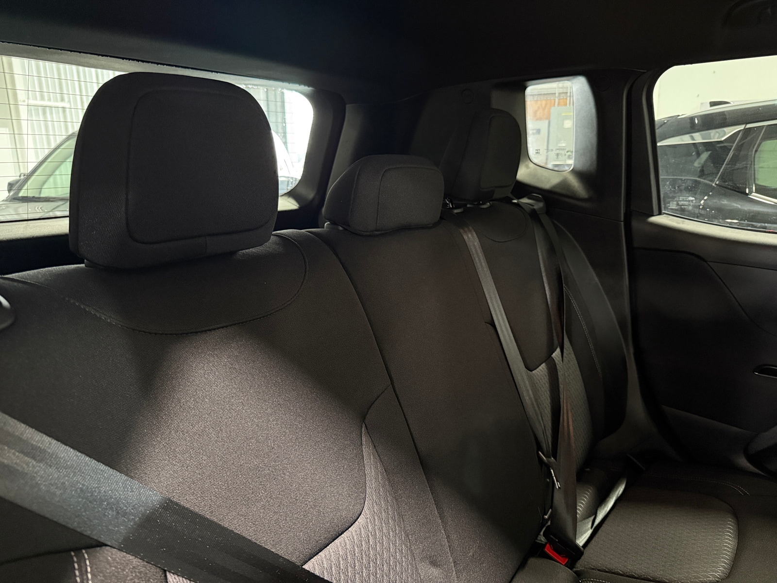Thumbnail: 2021 Jeep Renegade - 6