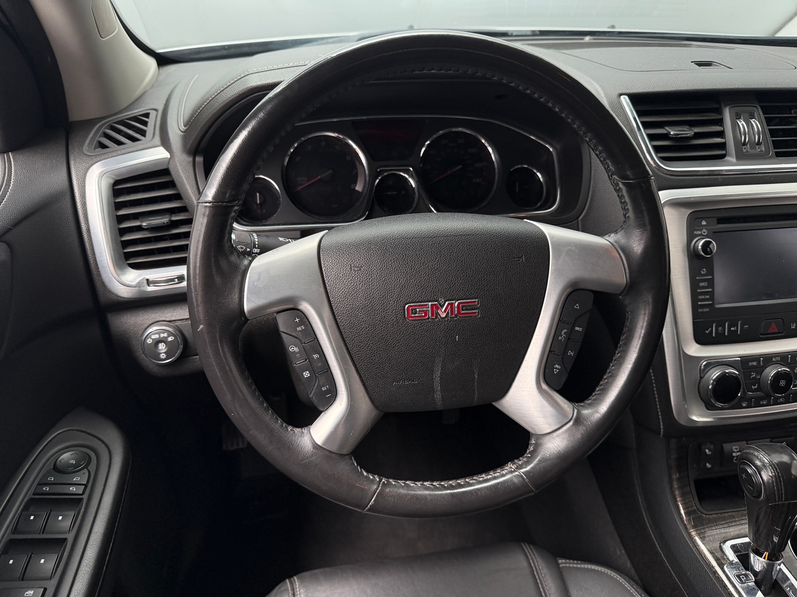 Thumbnail: 2017 GMC Acadia - 4