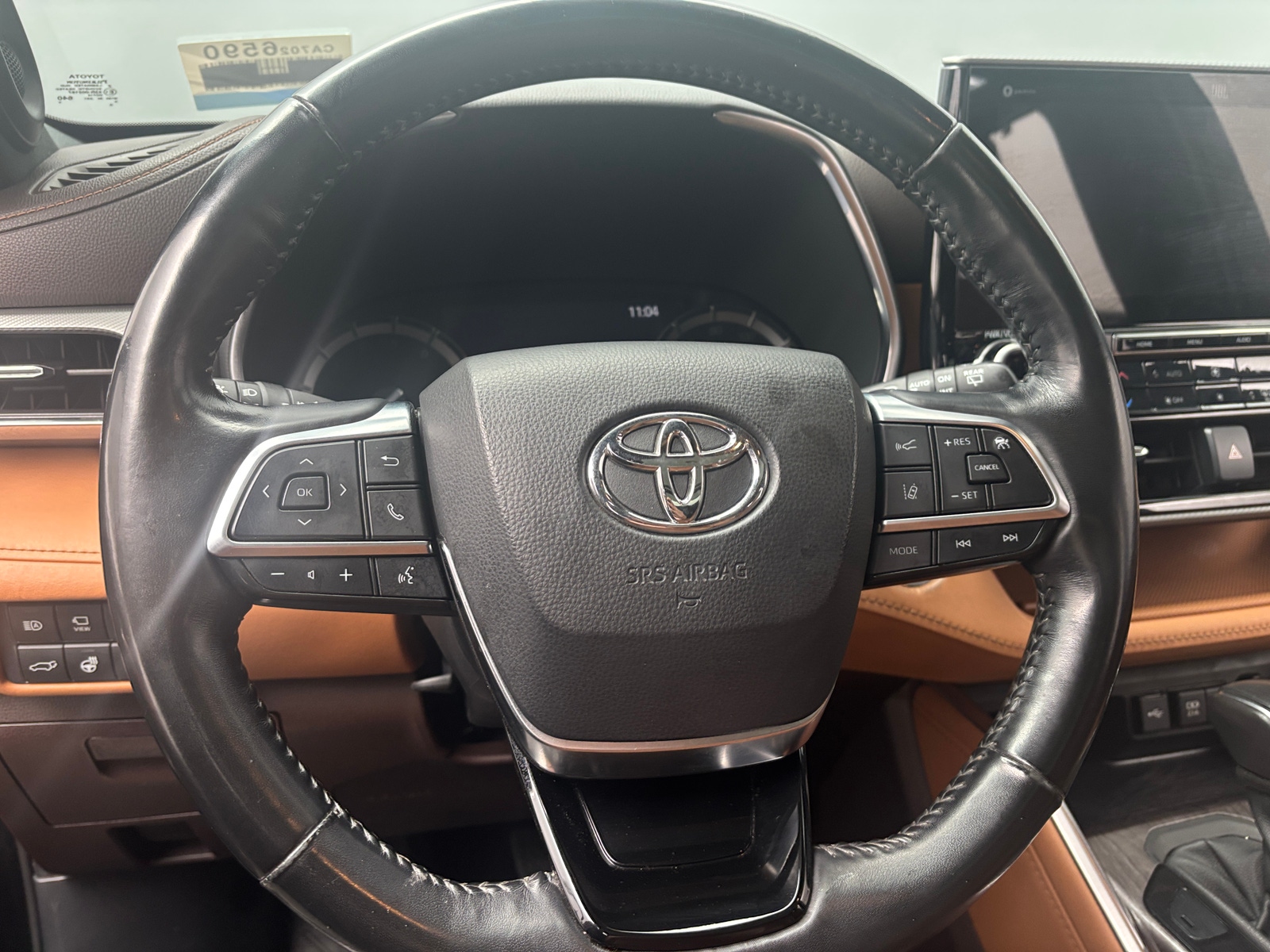 Thumbnail: 2021 Toyota Highlander - 4
