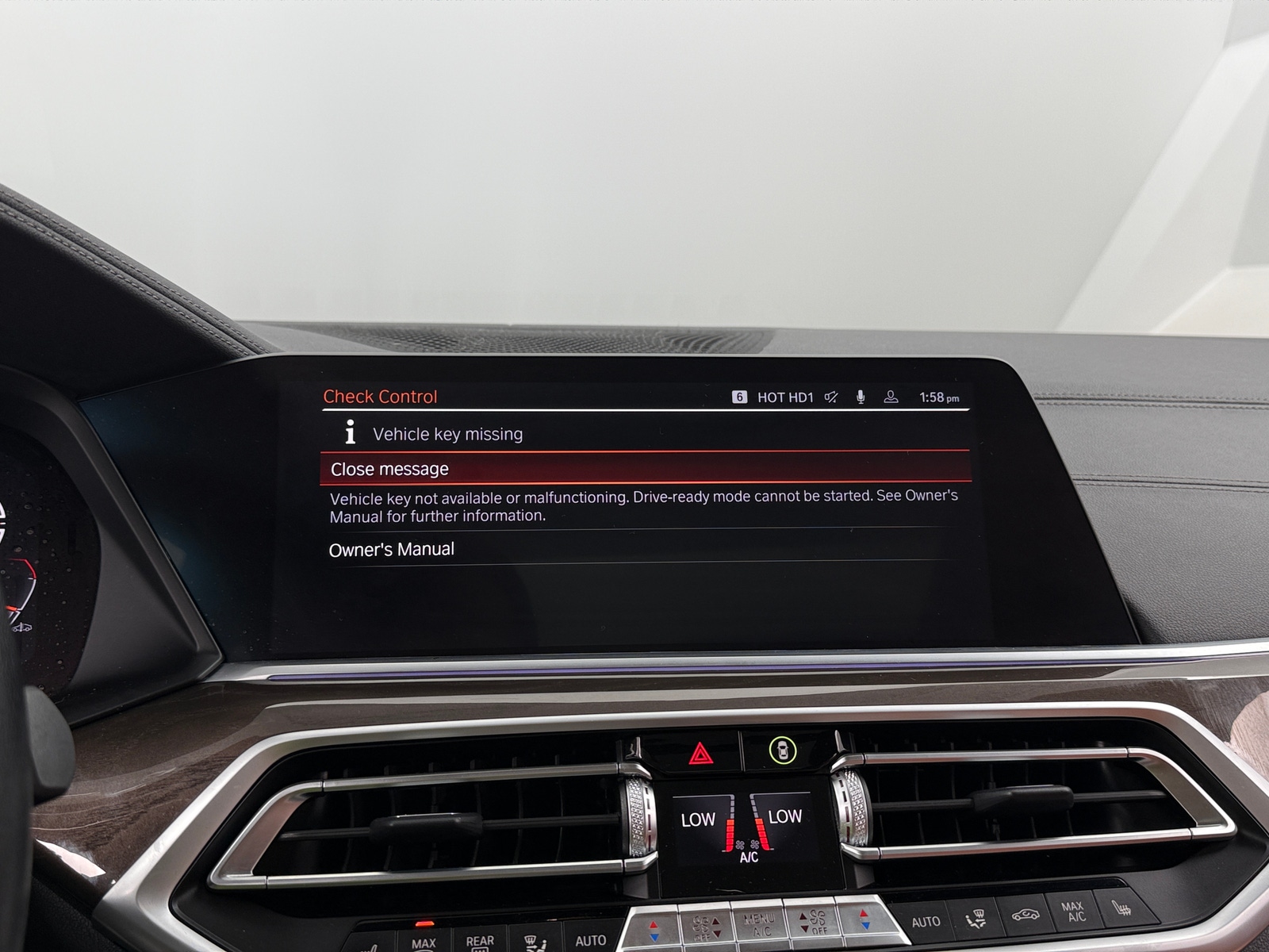 Thumbnail: 2022 BMW X5 - 3