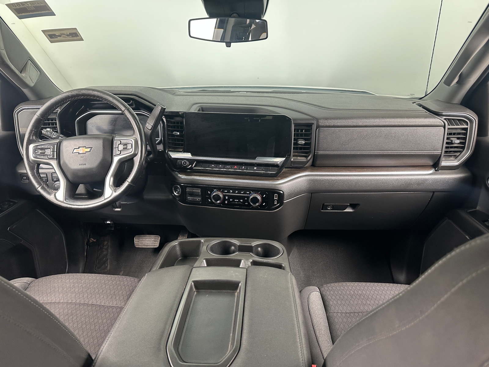 Thumbnail: 2023 Chevrolet Silverado 1500 - 3