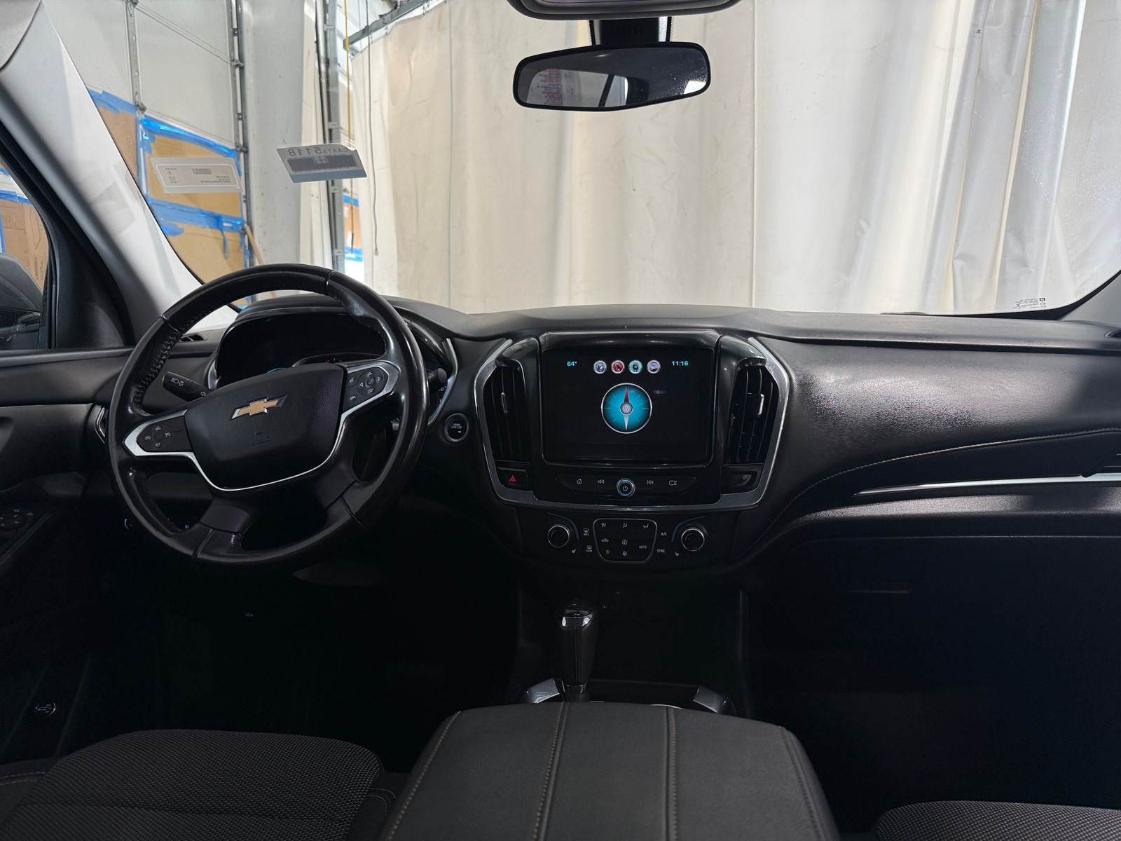 Thumbnail: 2018 Chevrolet Traverse - 3