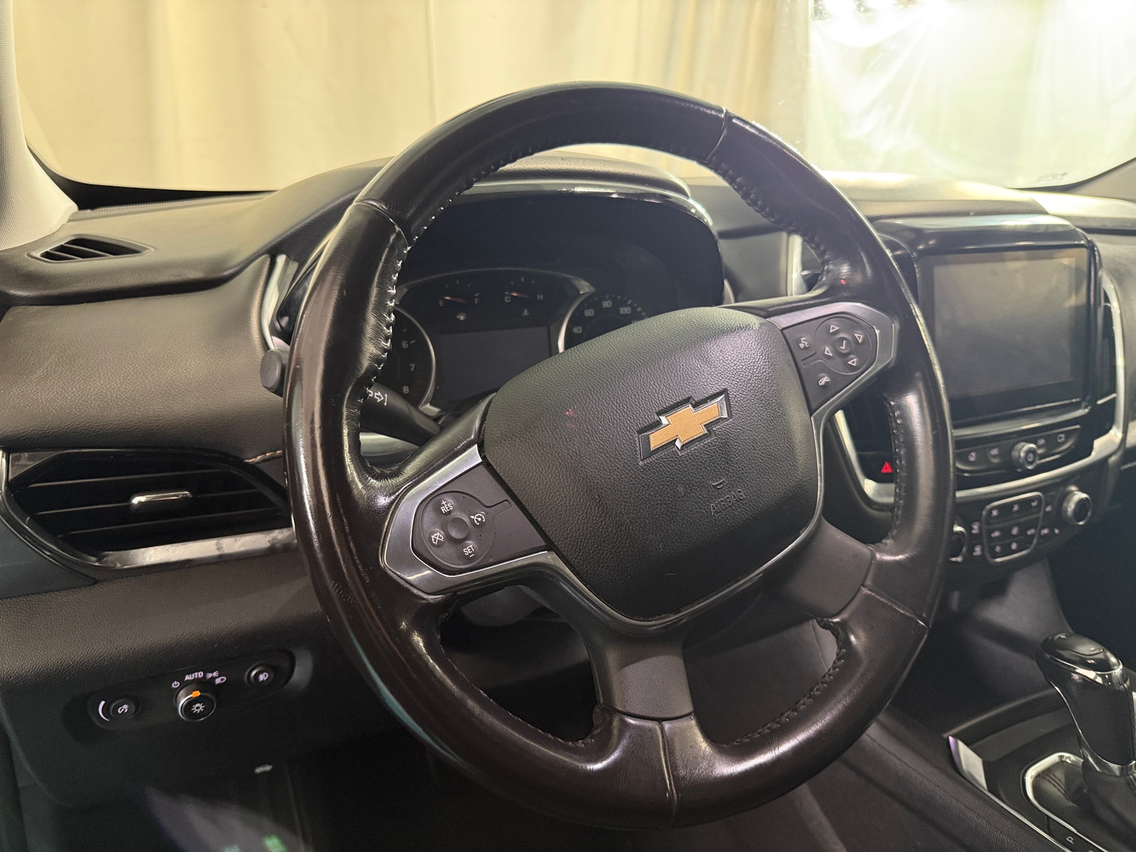 Thumbnail: 2018 Chevrolet Traverse - 5