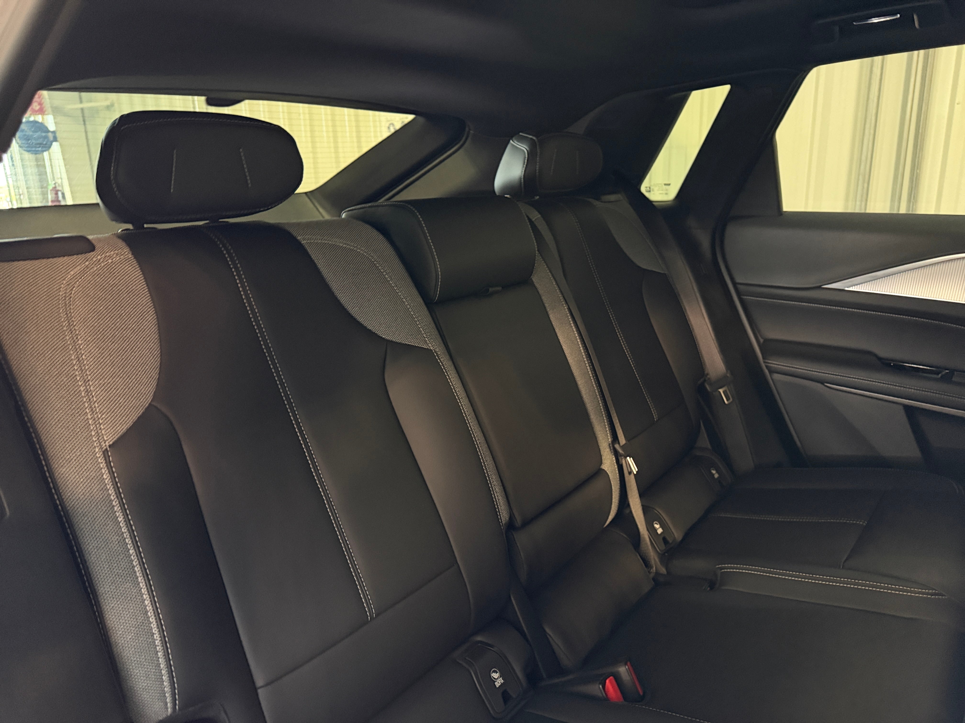 Used 2024 Cadillac LYRIQ Tech with VIN 1GYKPMRL7RZ139005 for sale in Auburn, WA
