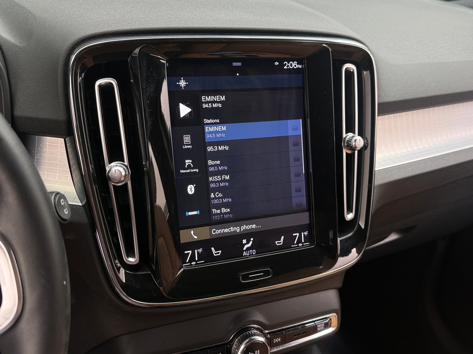 Thumbnail: 2020 Volvo XC40 - 3