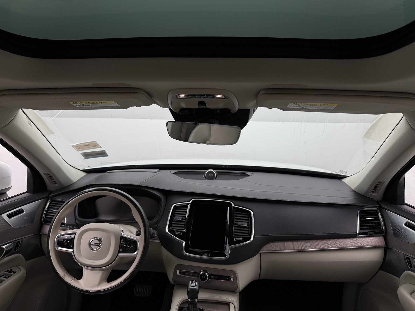 Thumbnail: 2022 Volvo XC90 - 2