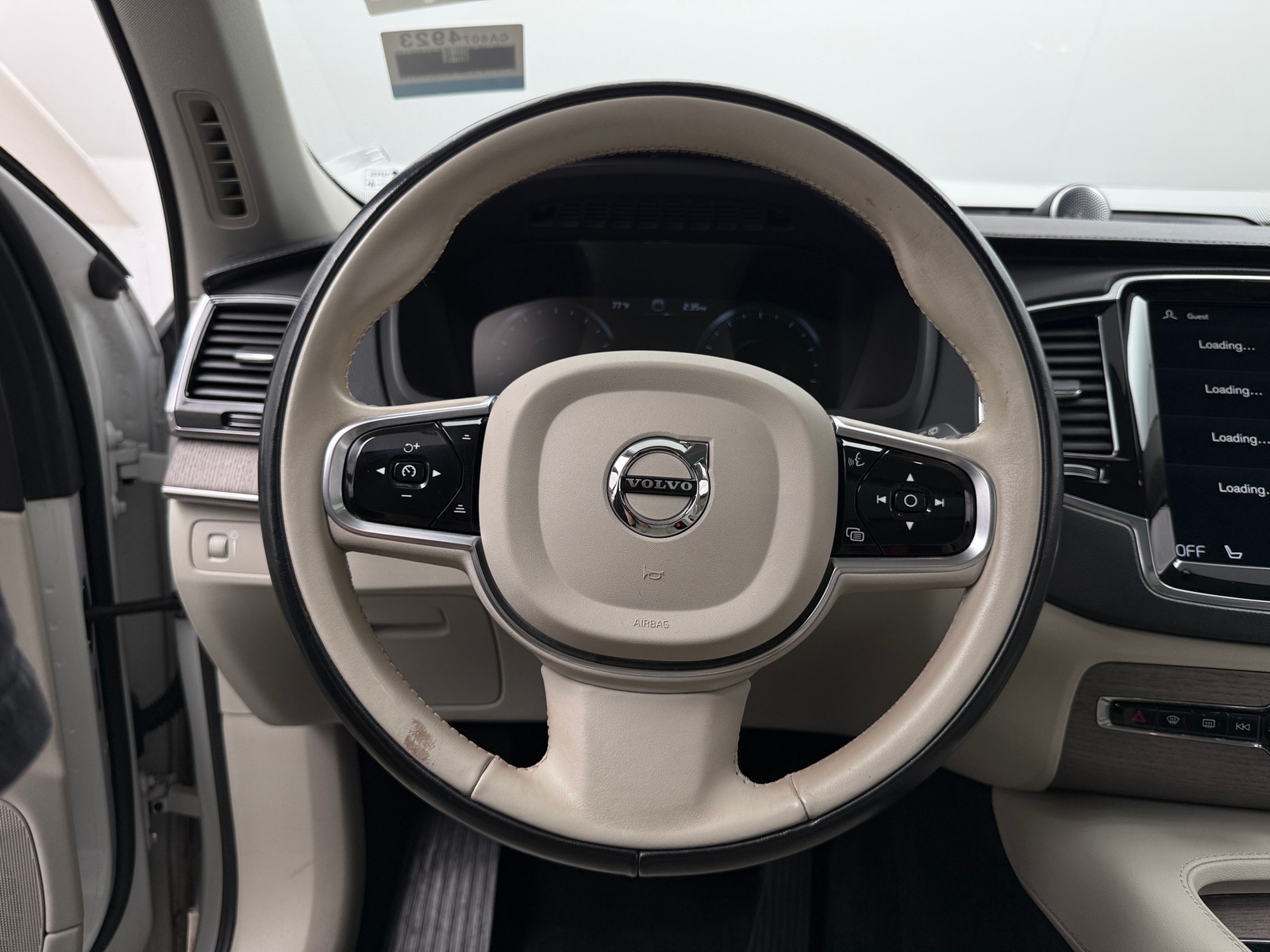 Thumbnail: 2022 Volvo XC90 - 4
