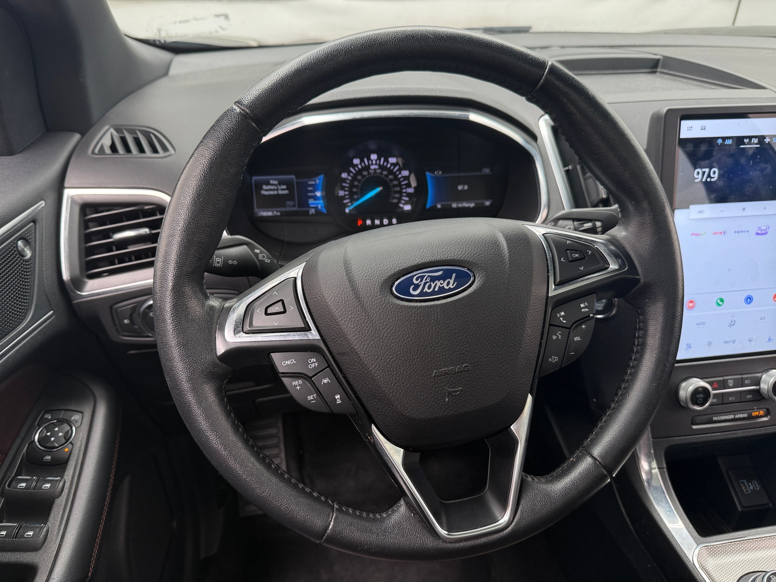 Thumbnail: 2021 Ford Edge - 4