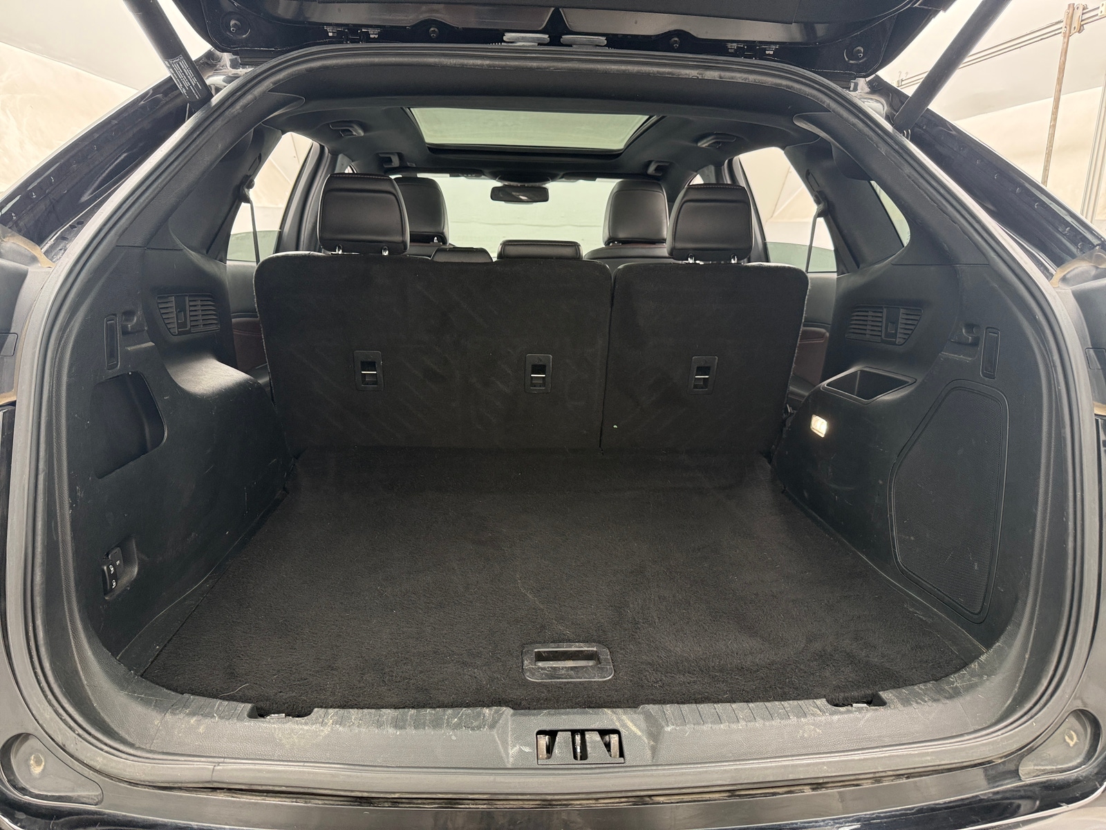 Thumbnail: 2021 Ford Edge - 6