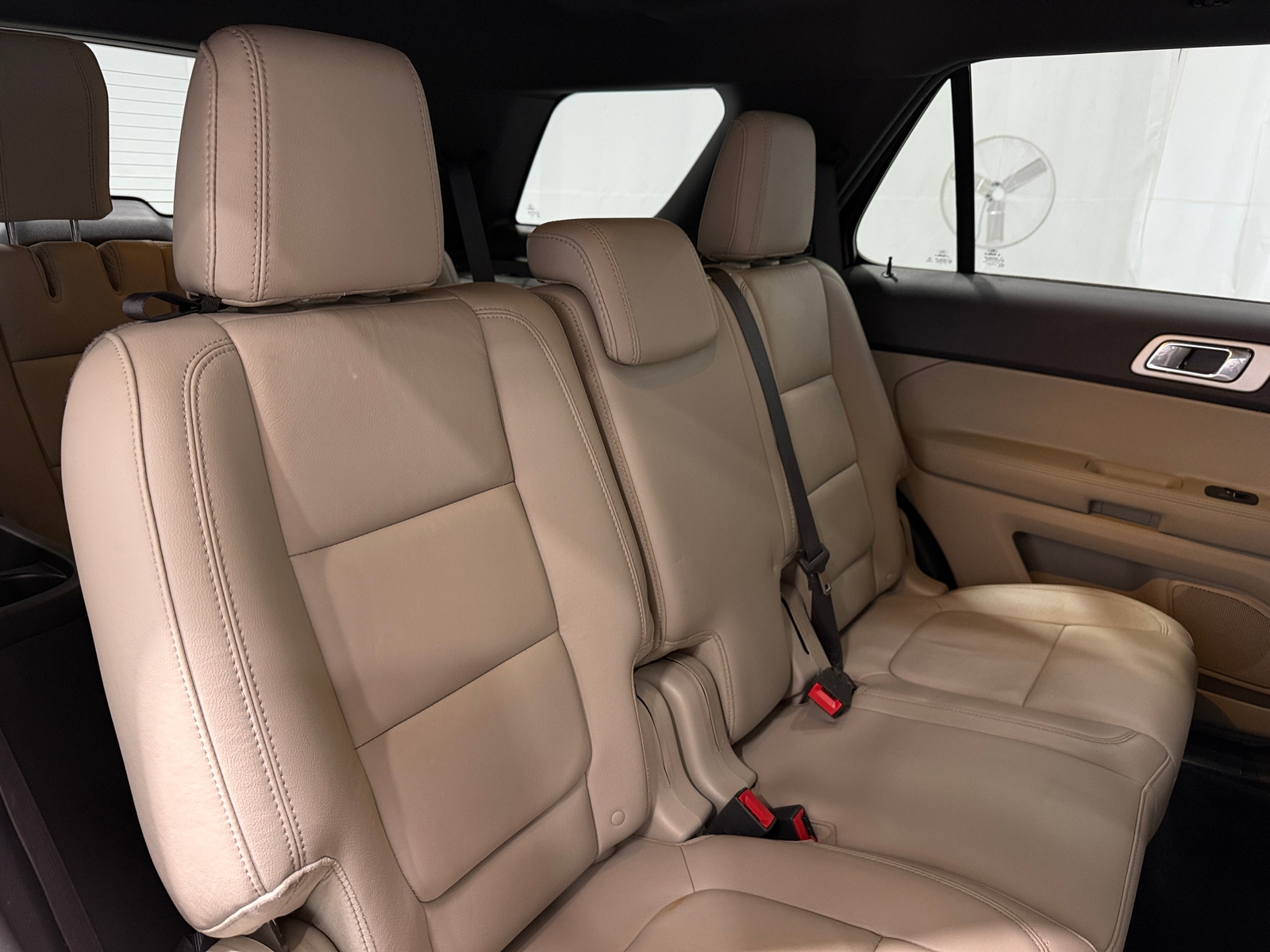 Thumbnail: 2015 Ford Explorer - 5