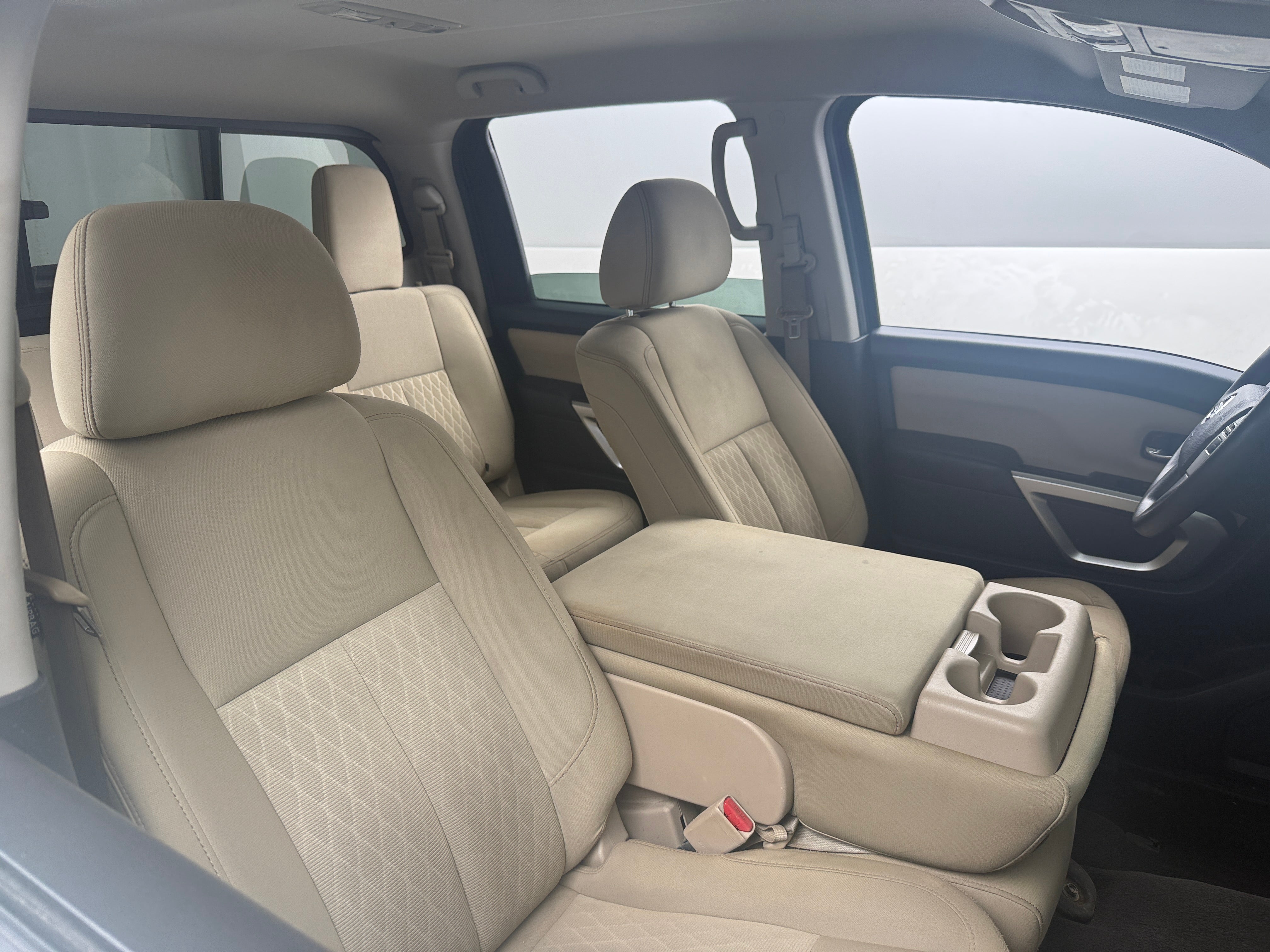 2017 Nissan Titan