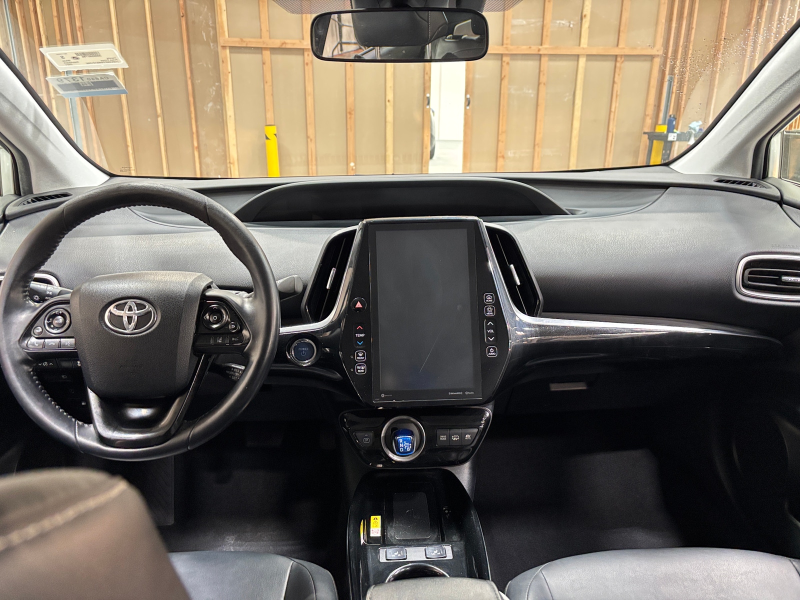 Thumbnail: 2021 Toyota Prius Prime - 2