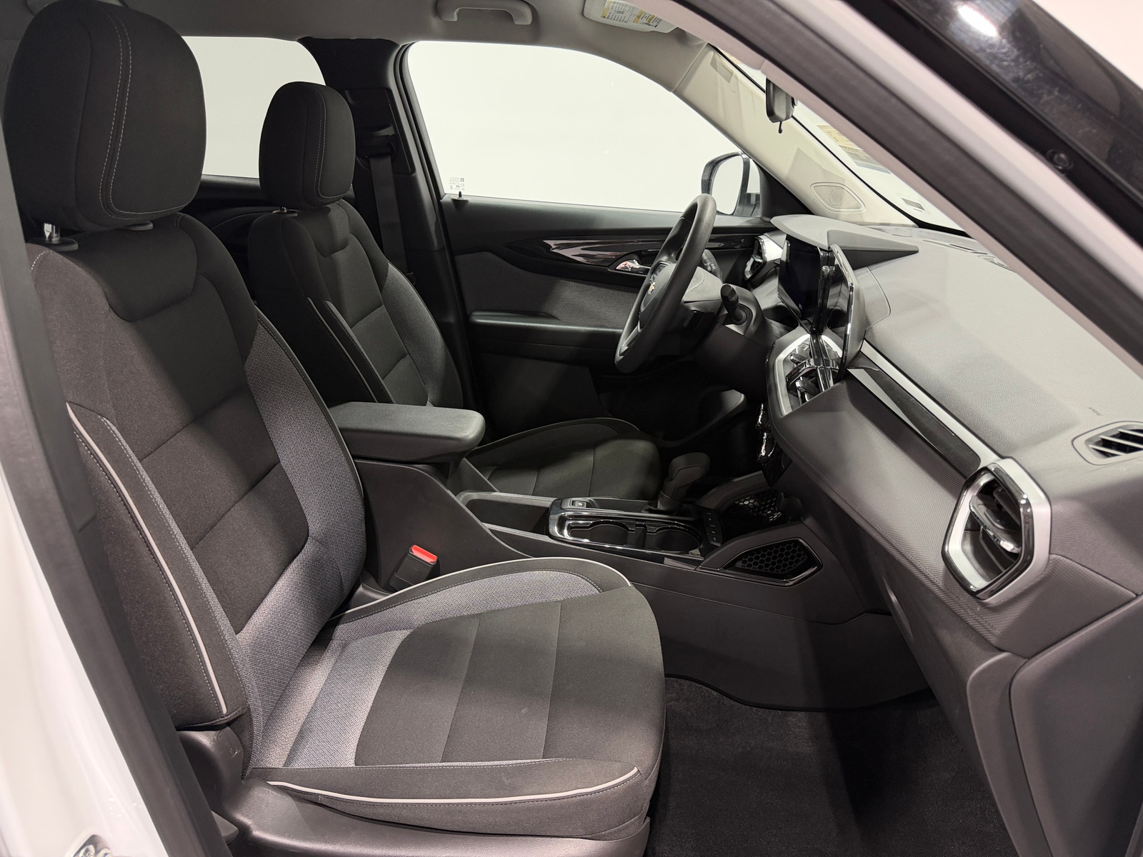 Thumbnail: 2026 Chevrolet TrailBlazer - 2