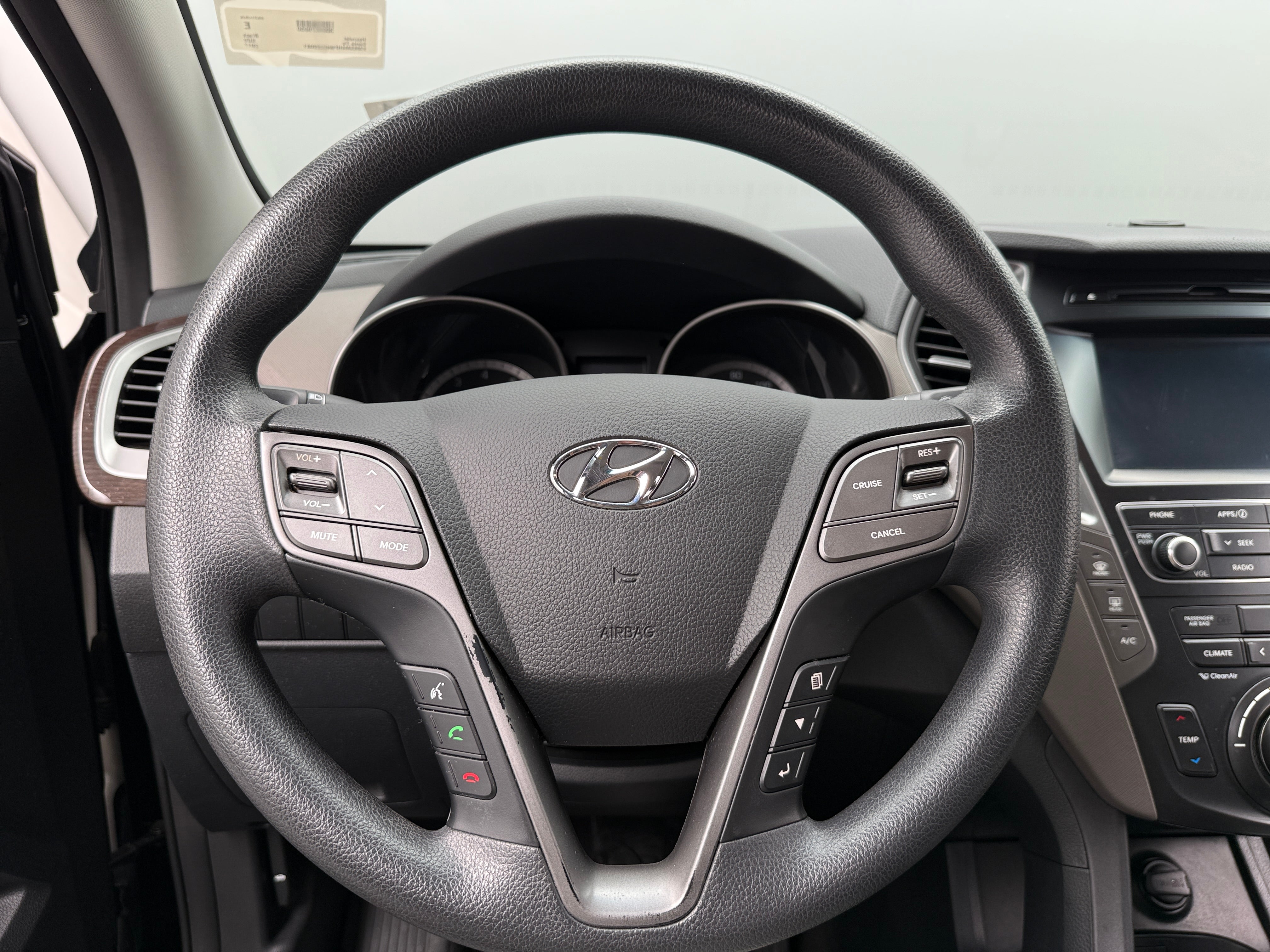 2017 Hyundai Santa Fe SE