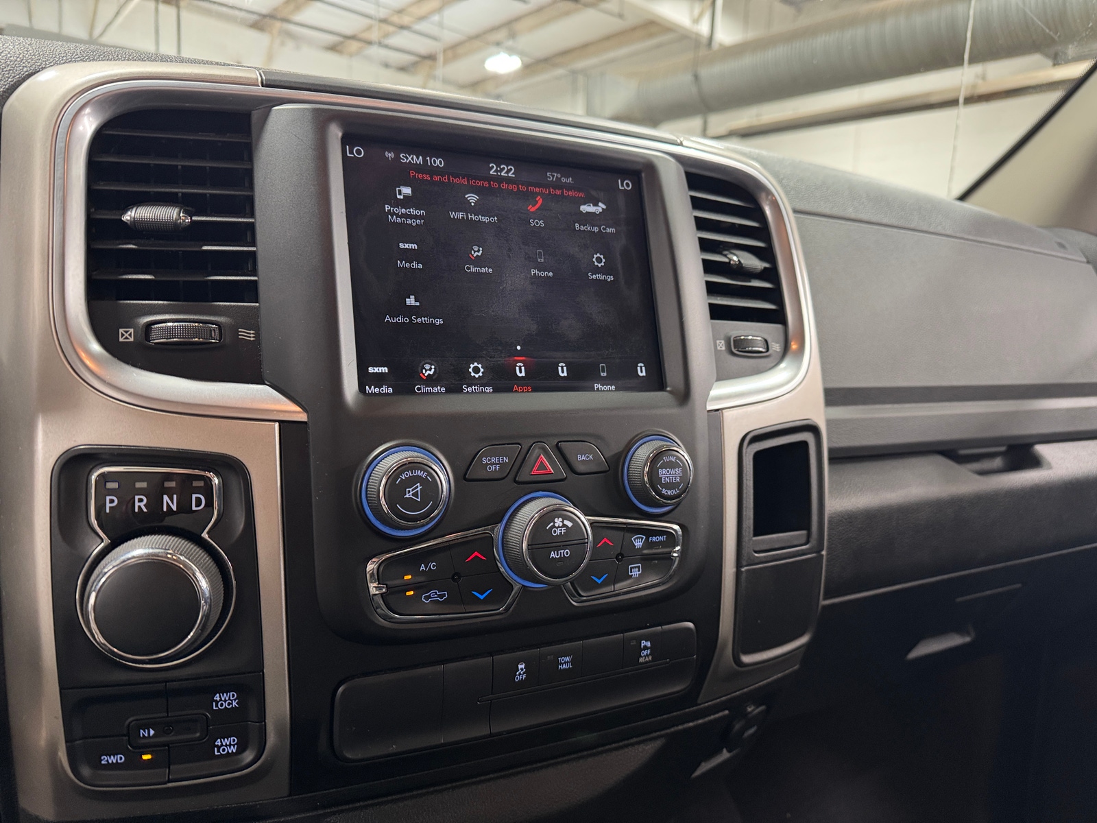 Thumbnail: 2019 RAM 1500 Classic - 4