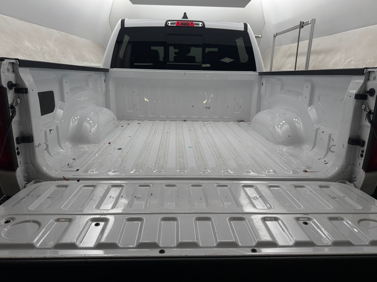 Thumbnail: 2026 RAM 1500 - 6
