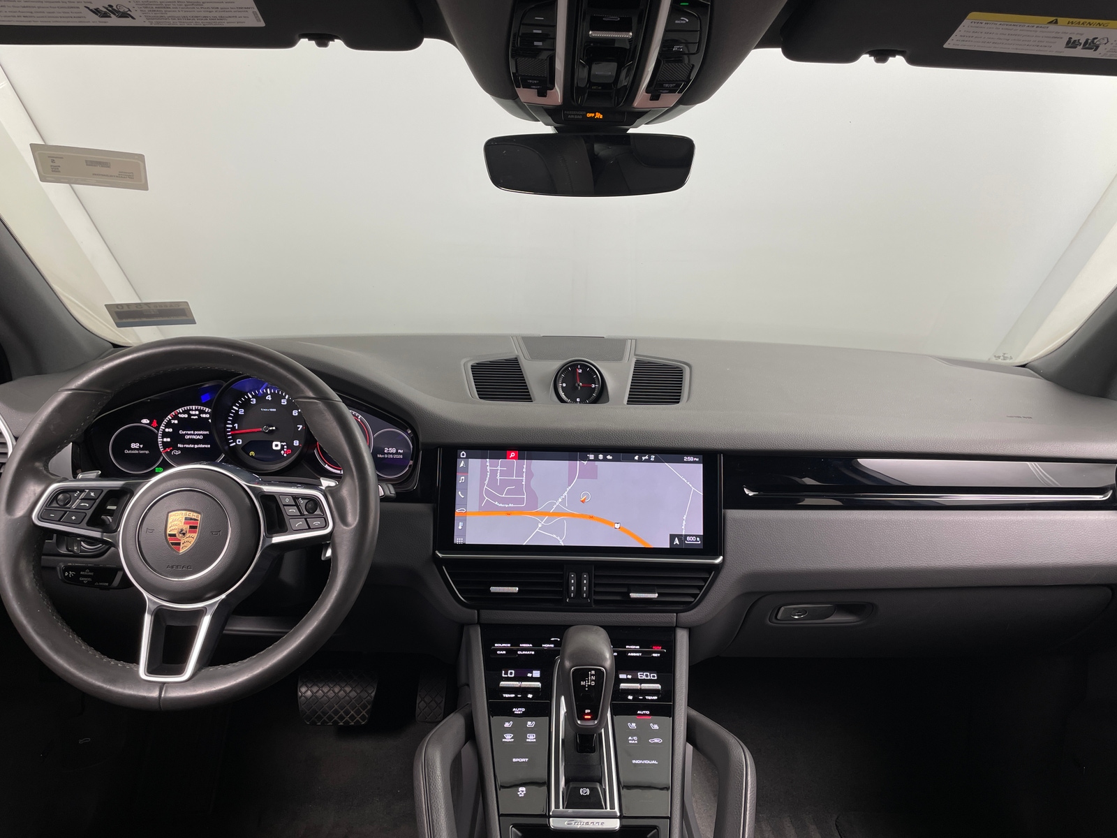 Thumbnail: 2020 Porsche Cayenne - 2