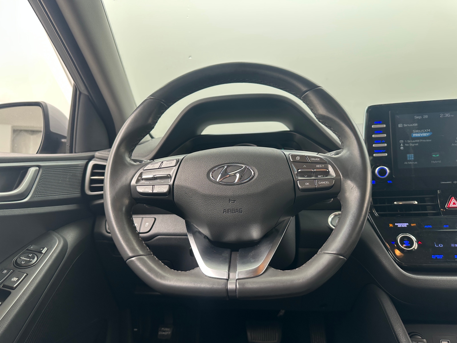 Thumbnail: 2020 Hyundai Ioniq - 5