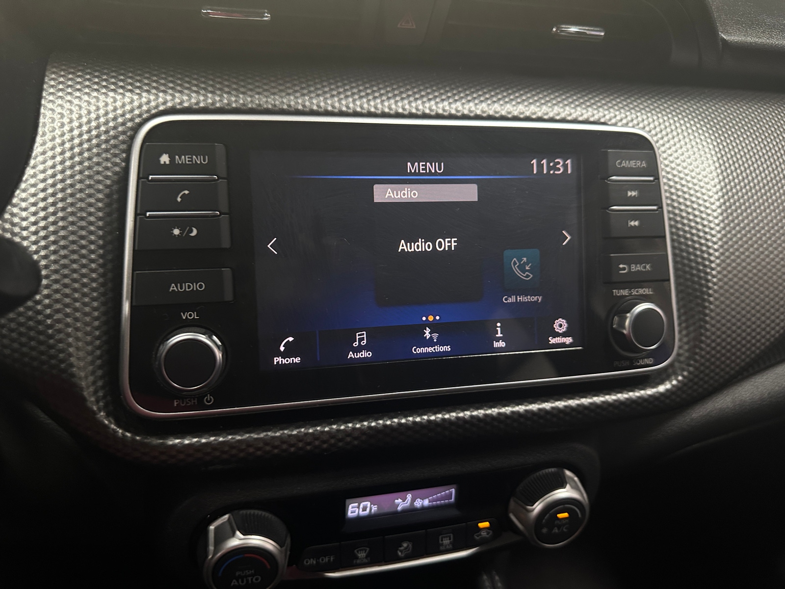 Thumbnail: 2020 Nissan Kicks - 4